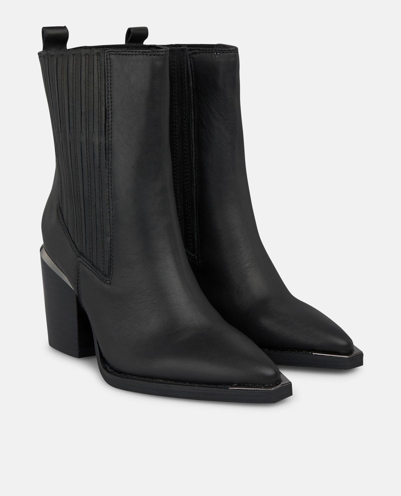 BOTA DE TORNOZELO COM ELÁSTICO