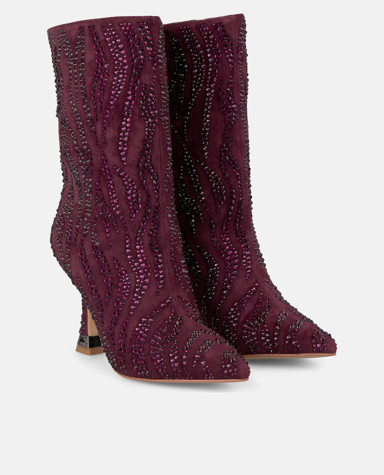 BOTTINES AVEC DÉTAILS EN STRASS