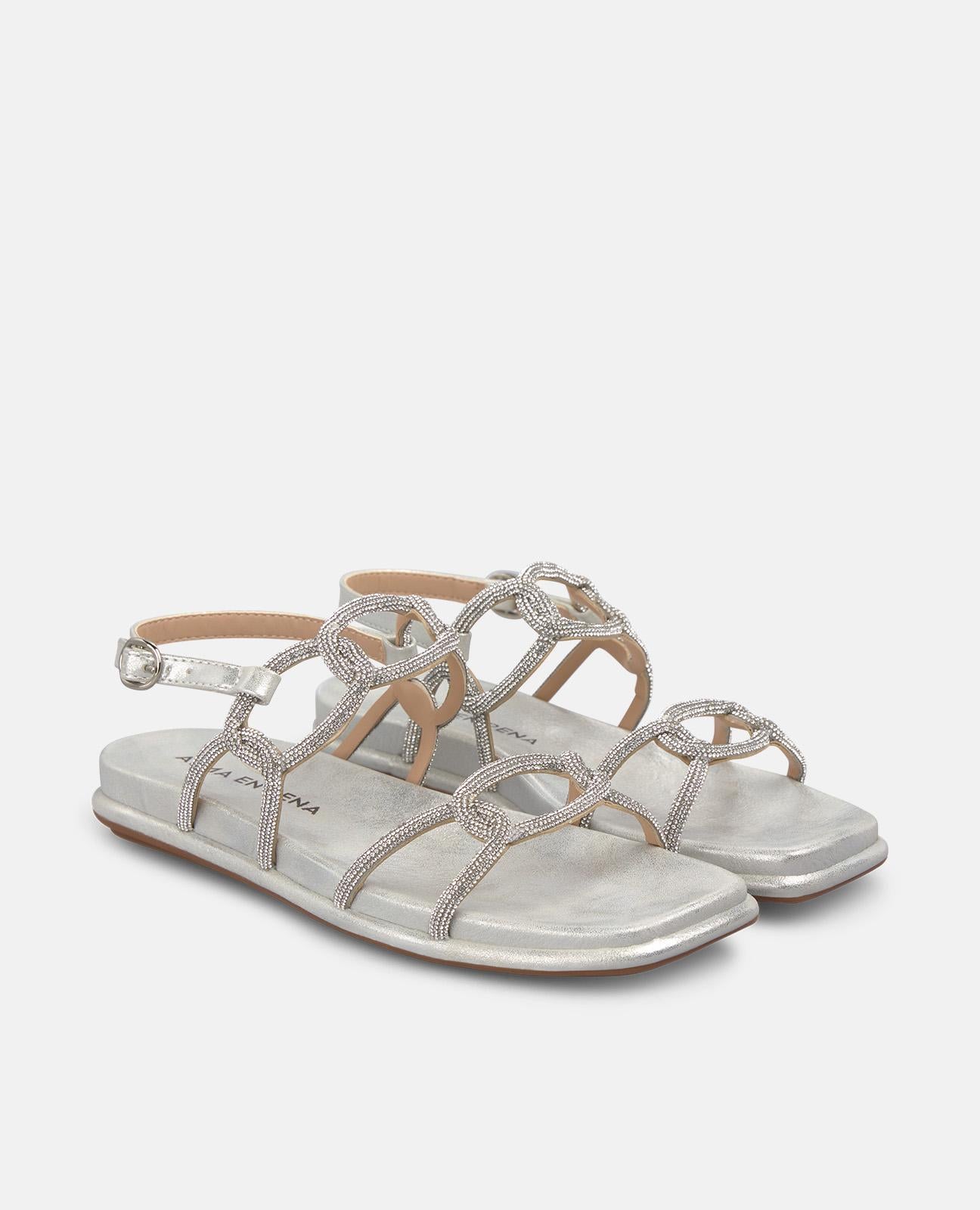 FLAT INTERLACED SANDAL