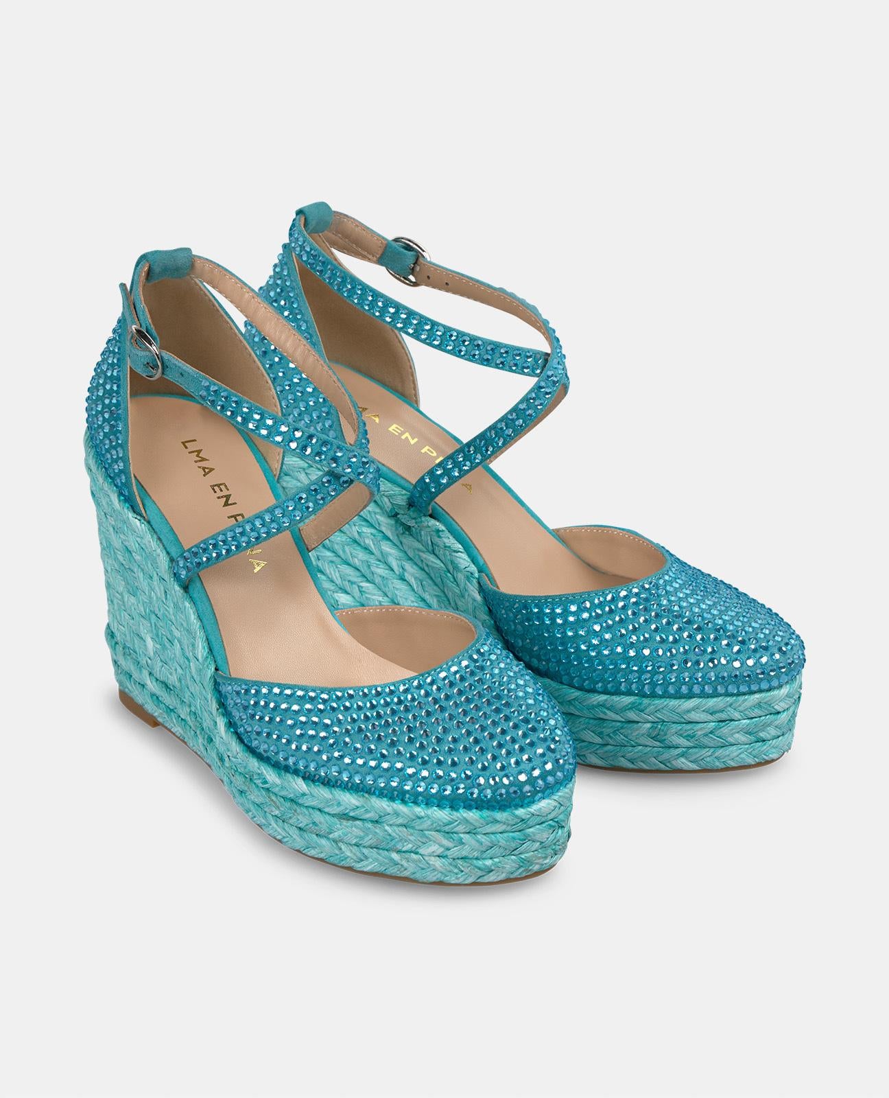 CUÑA PUNTERA CON PEDRERÍA