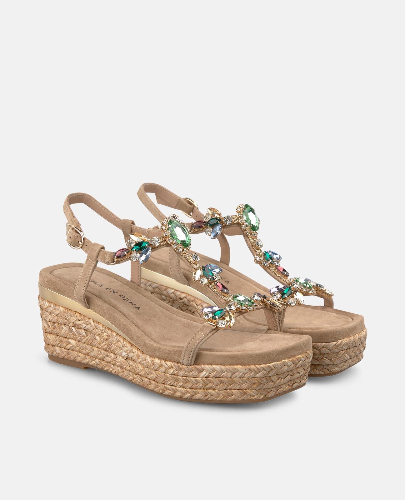 SANDALIA MEDIA CON DETALLE PEDRERIA CIRCULAR