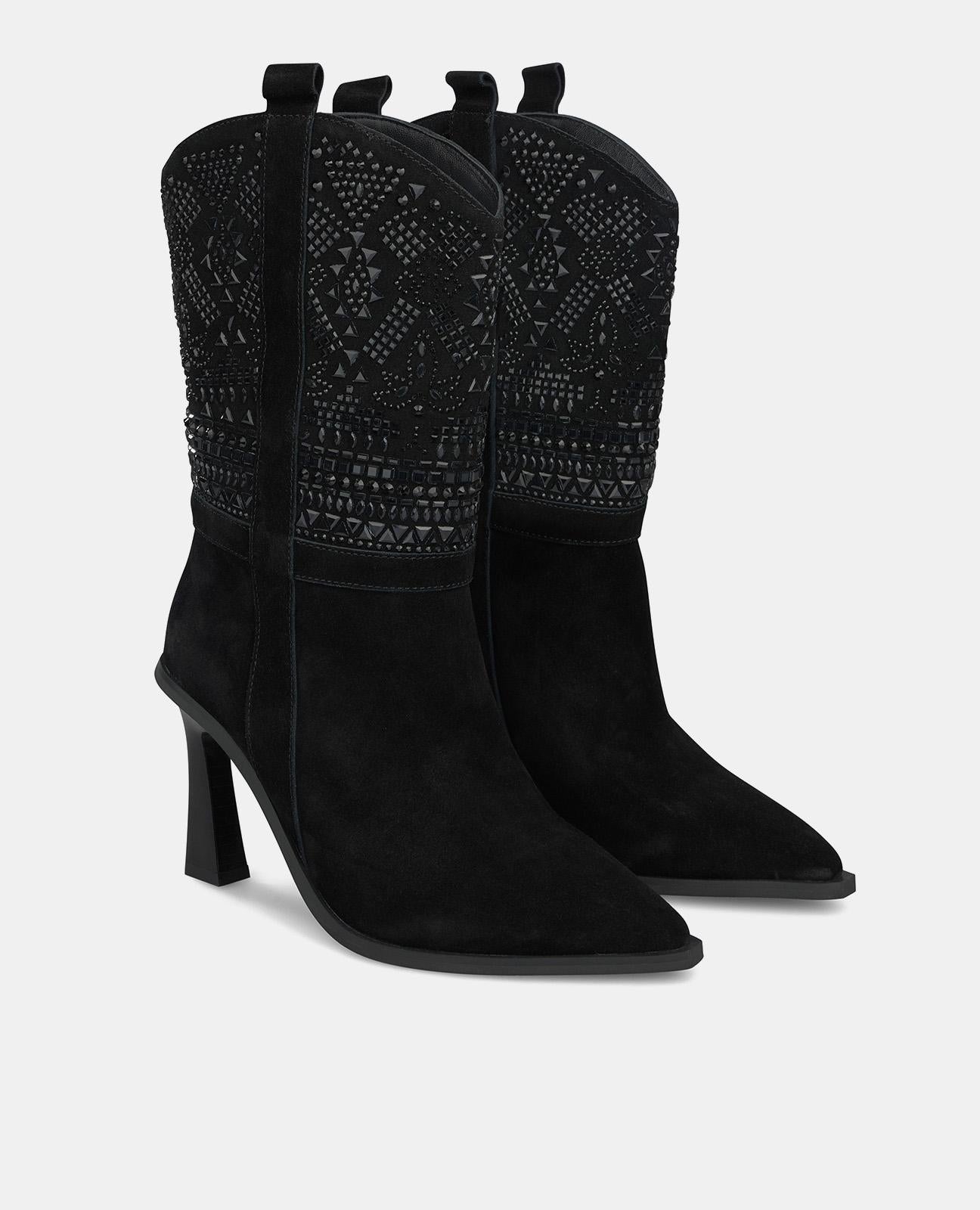 BOTTINES À TALON AVEC DÉTAILS EN STRASS