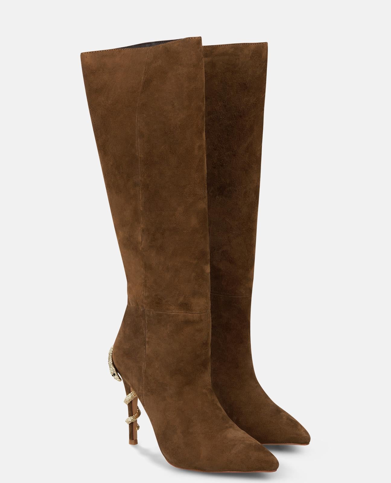 BOTA CON SERPIENTE TACÓN