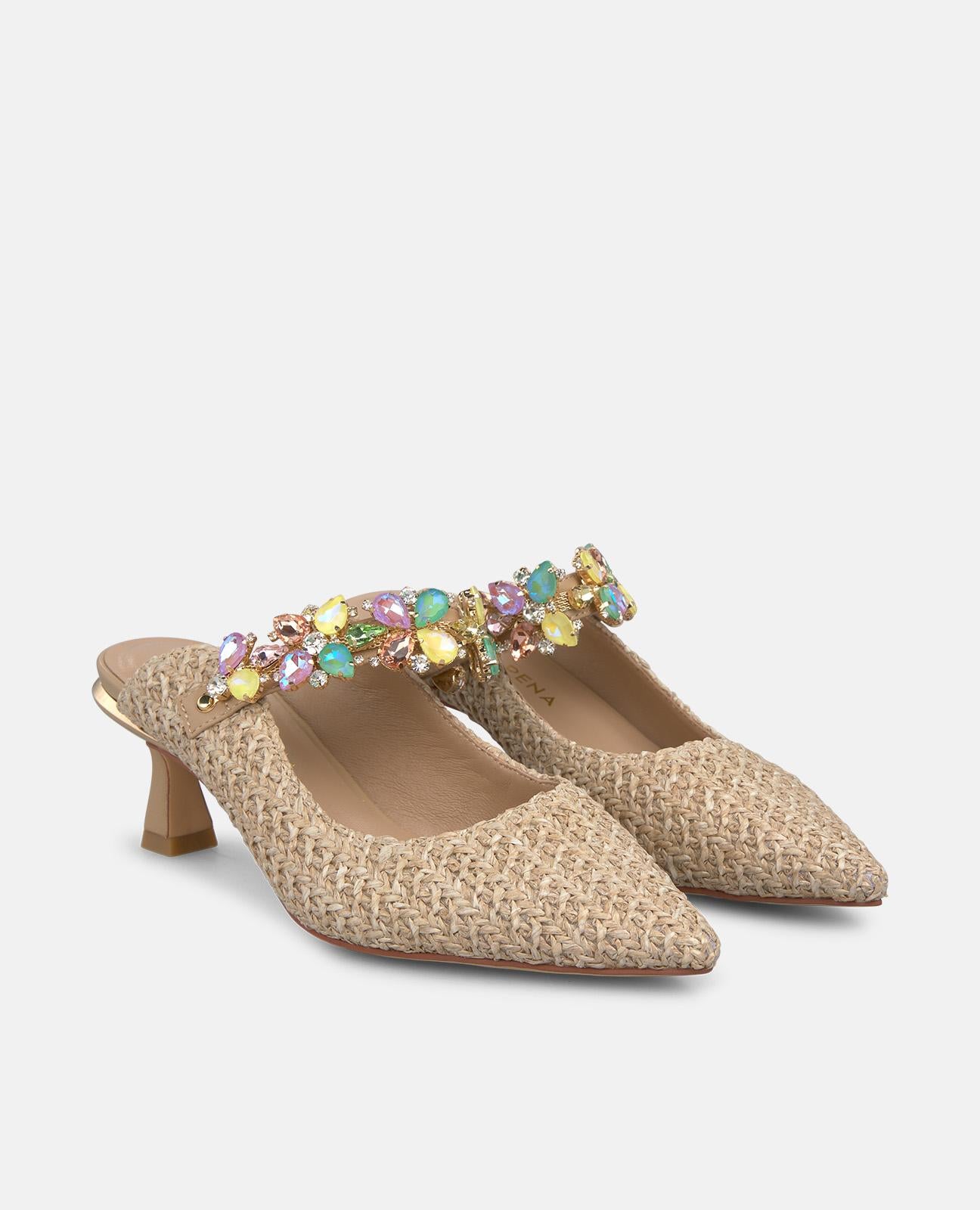 HEELED SALON WITH PEDRIA STRAP