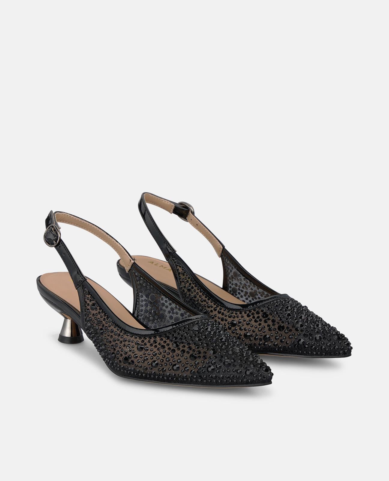 ZAPATO DESTALONADO DETALLES PEDRERÍA
