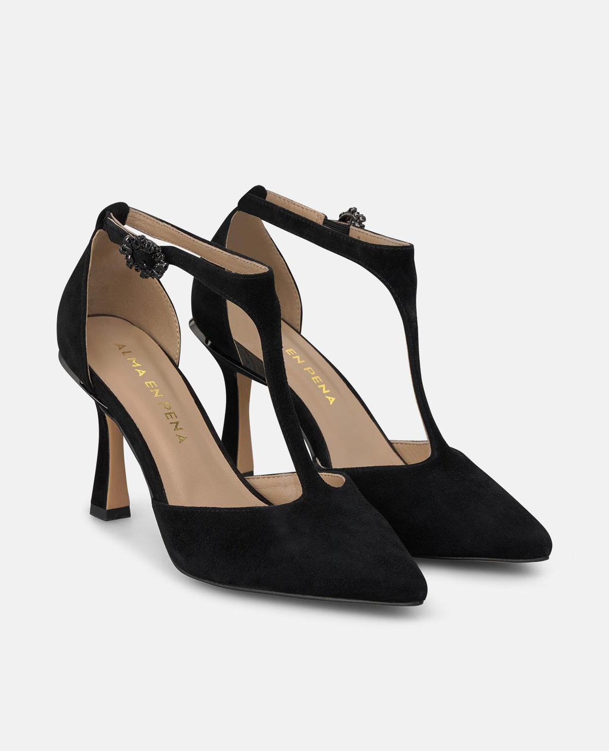 ZAPATO TACÓN PIEL CON HEBILLA