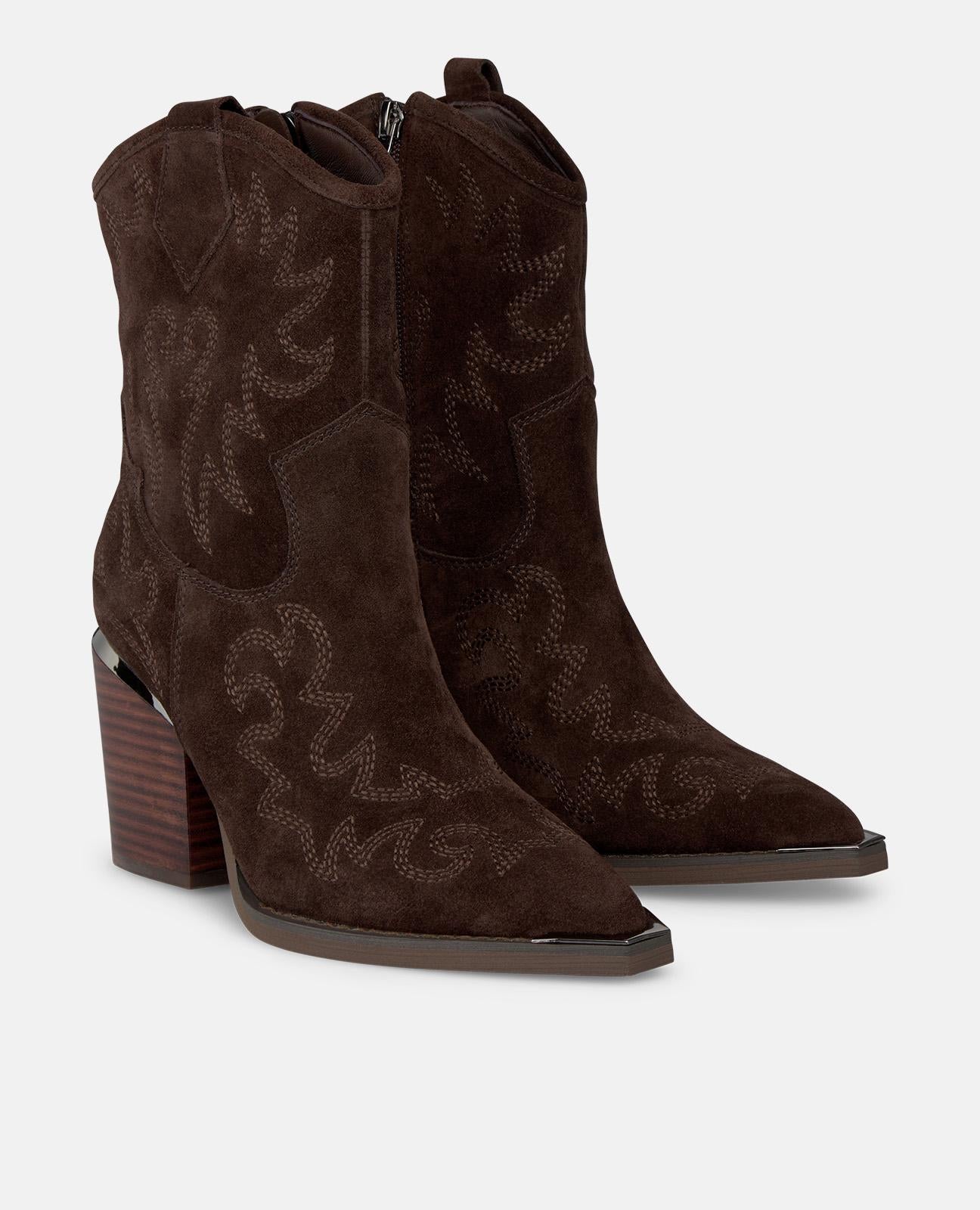 BOTTE À TALON BRODÉE