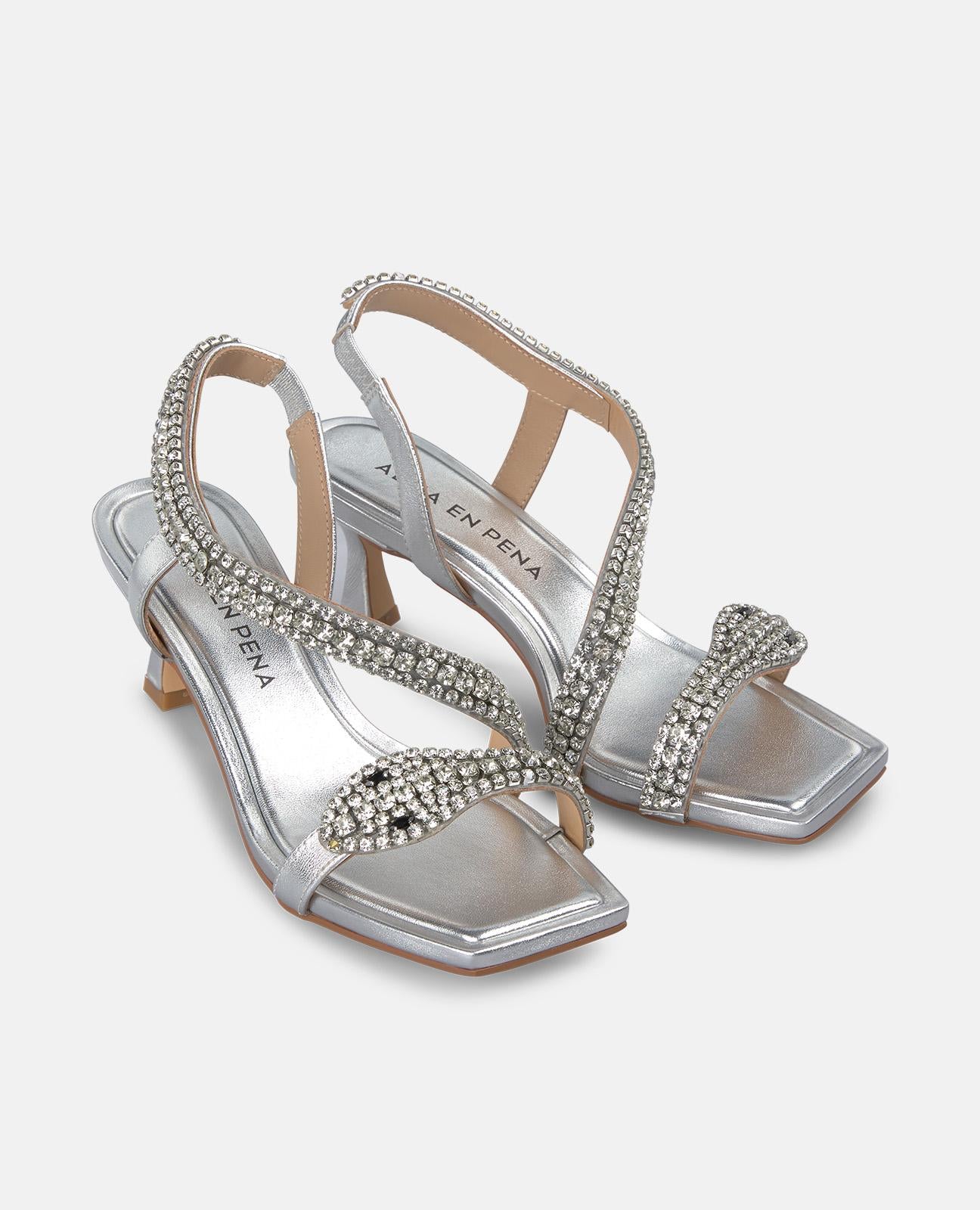 SANDÁLIA COM SALTO DE COBRA MINI