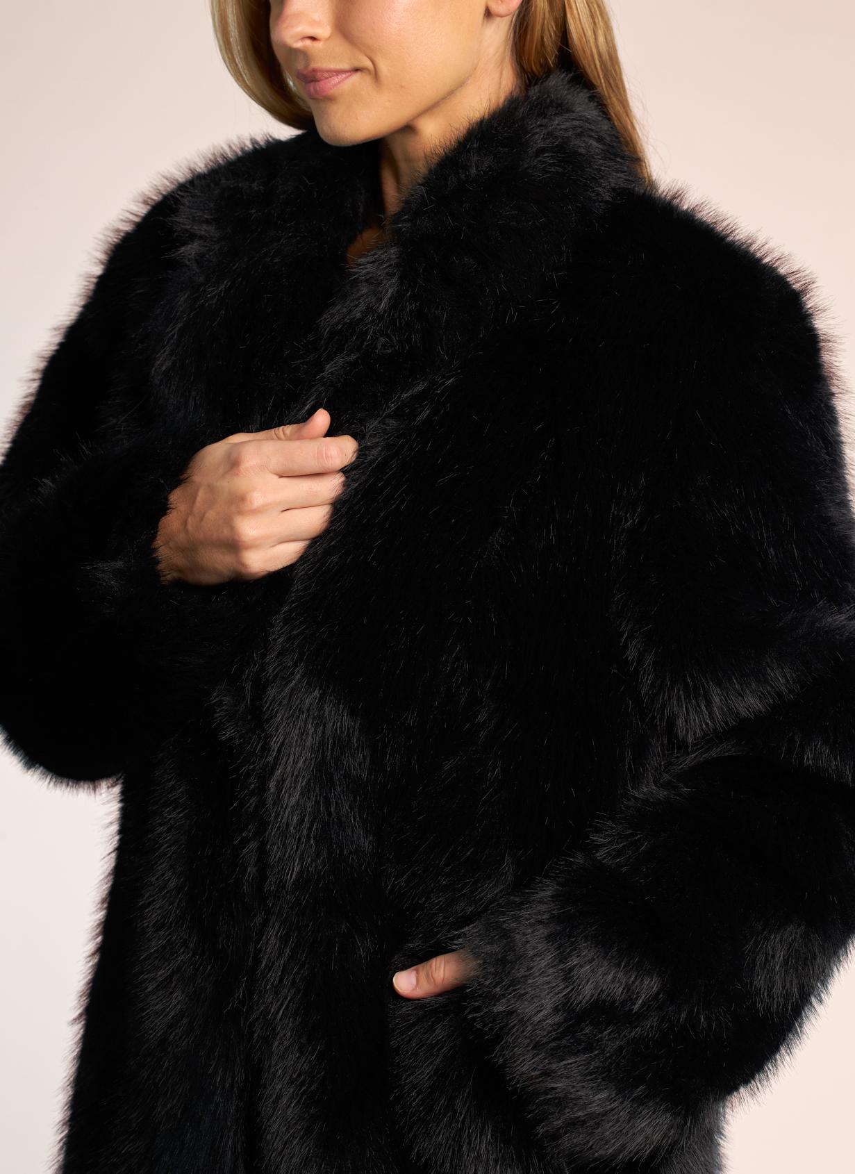 LONG FUR EFFECT COAT