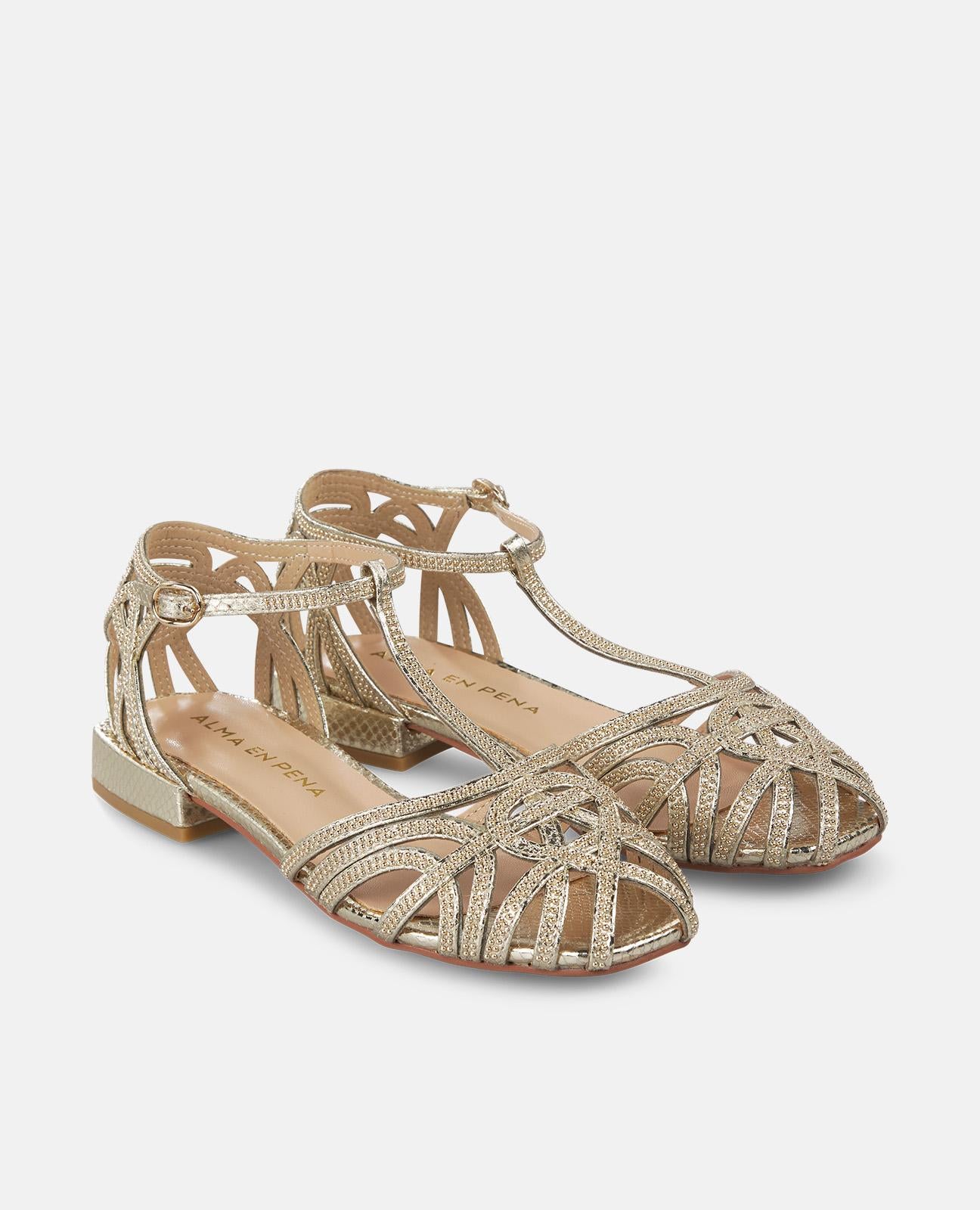 CLOGS WITH RHINESTONE DETAILS