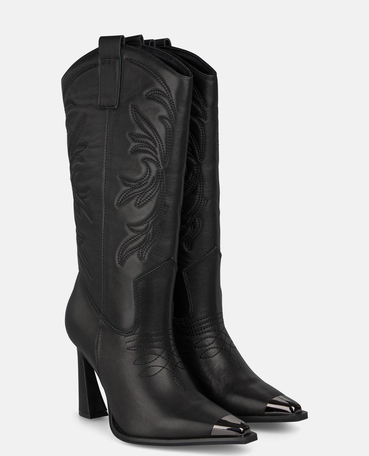 BOTA PUNTERA METALIZADA
