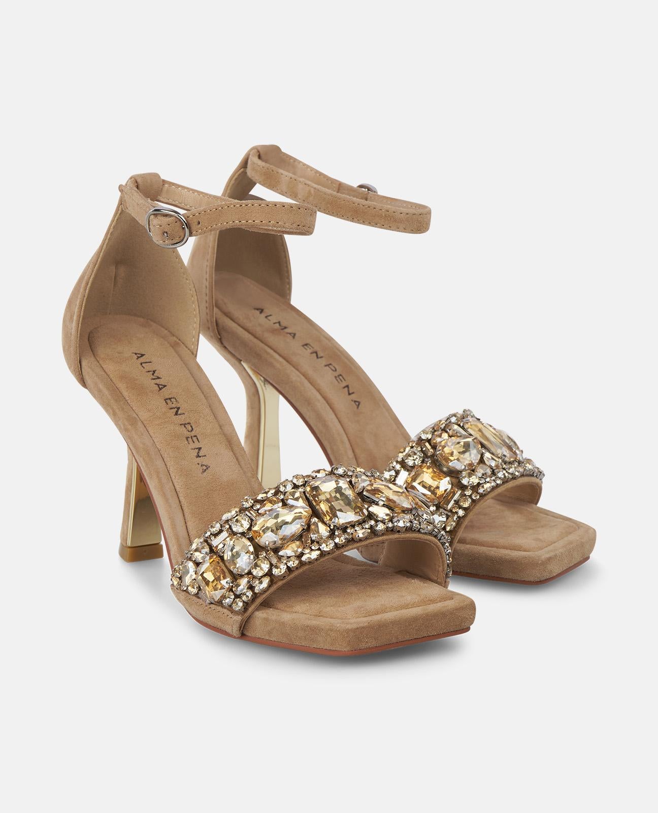 SANDALIA TACÓN TIRA JOYA