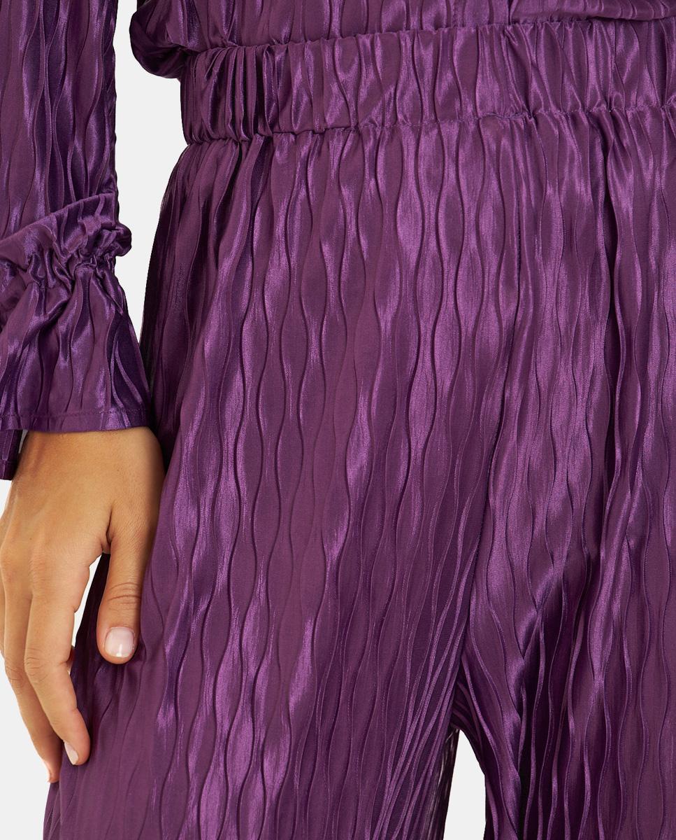 CALÇAS FLUIDAS TEXTURADAS