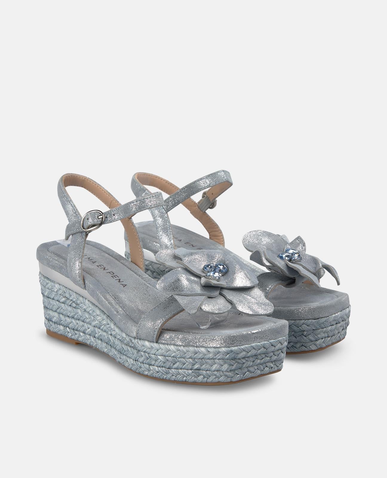 SANDALIA ESPARTO DETALLE FLOR