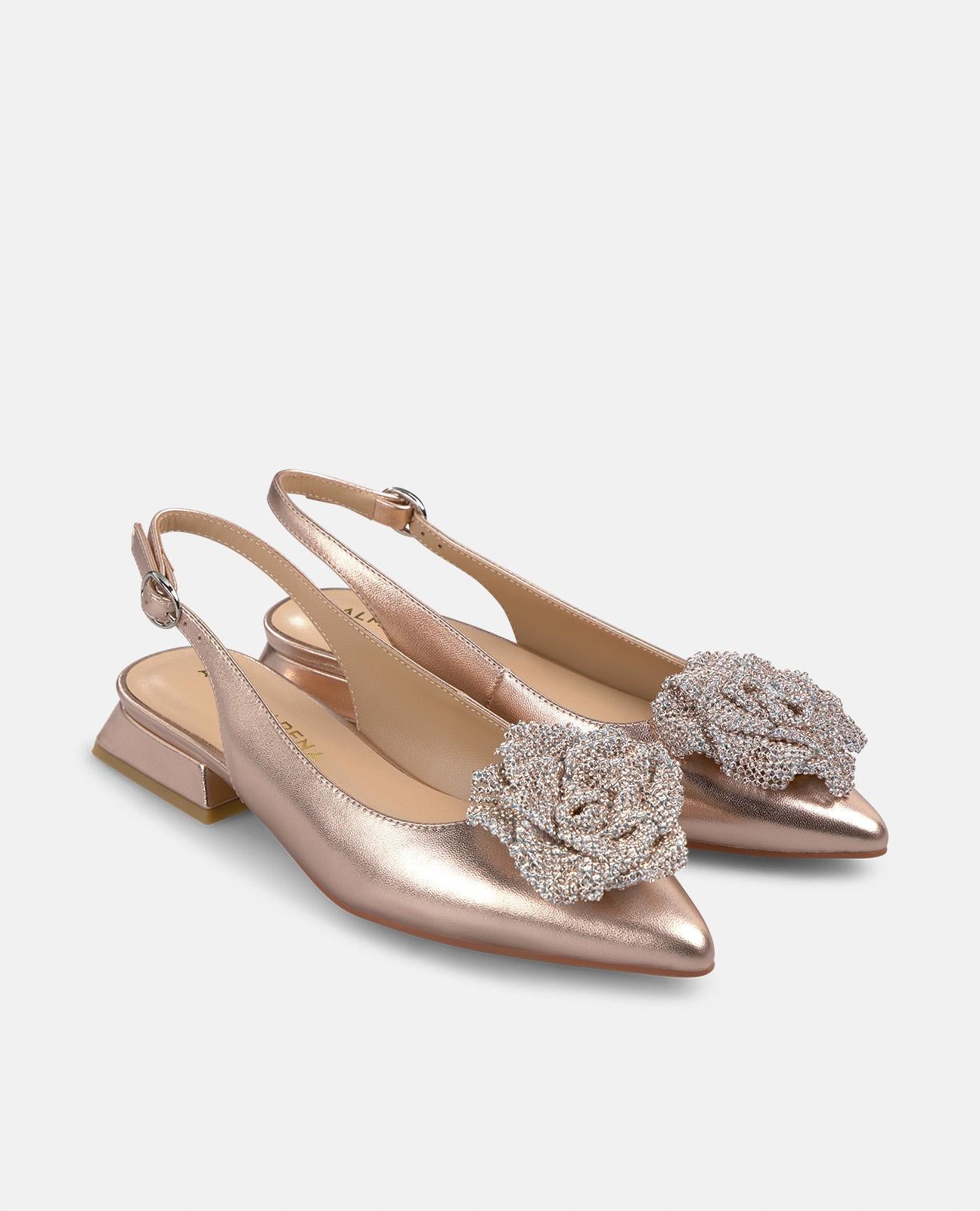 ZAPATO PLANO CON FLOR