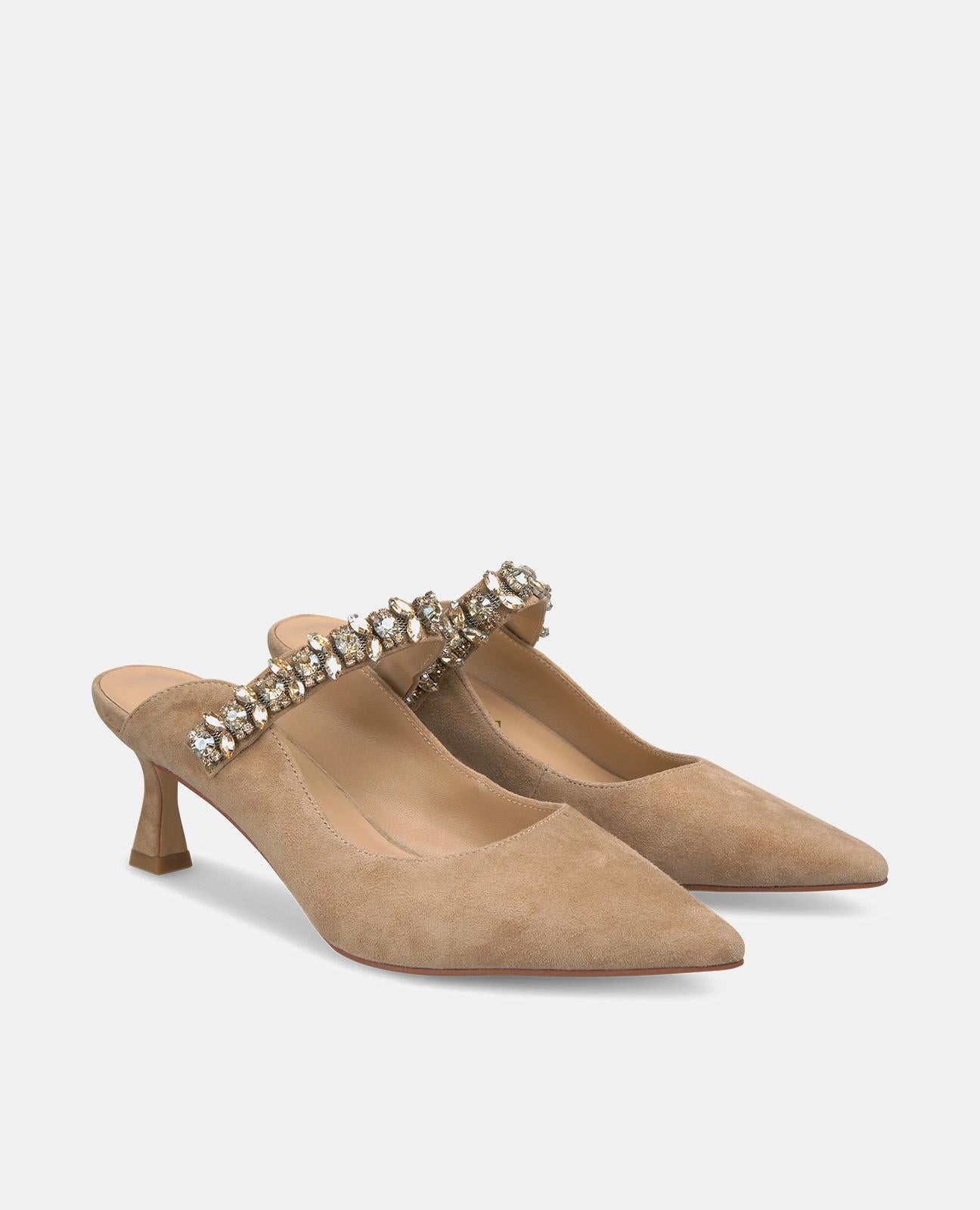 MEDIUM HEEL MULE