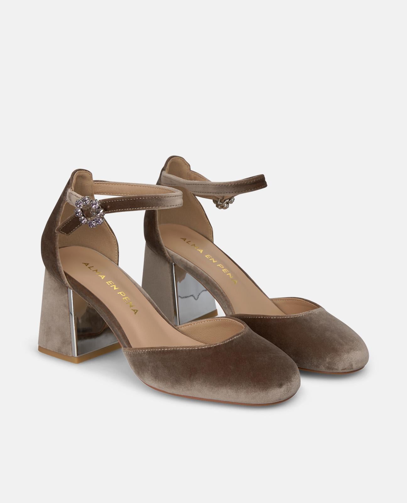 ZAPATO SALÓN DE TERCIOPELO