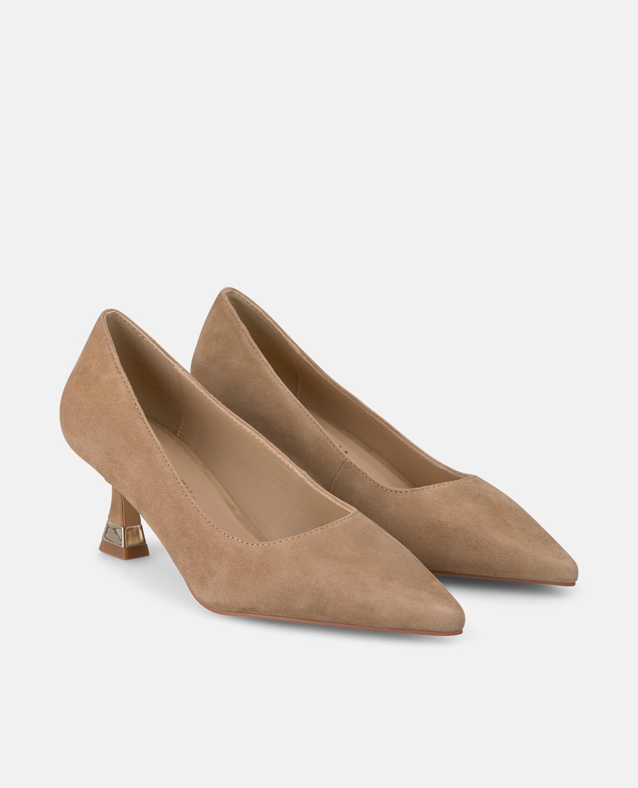 CHAUSSURES À TALON BAS