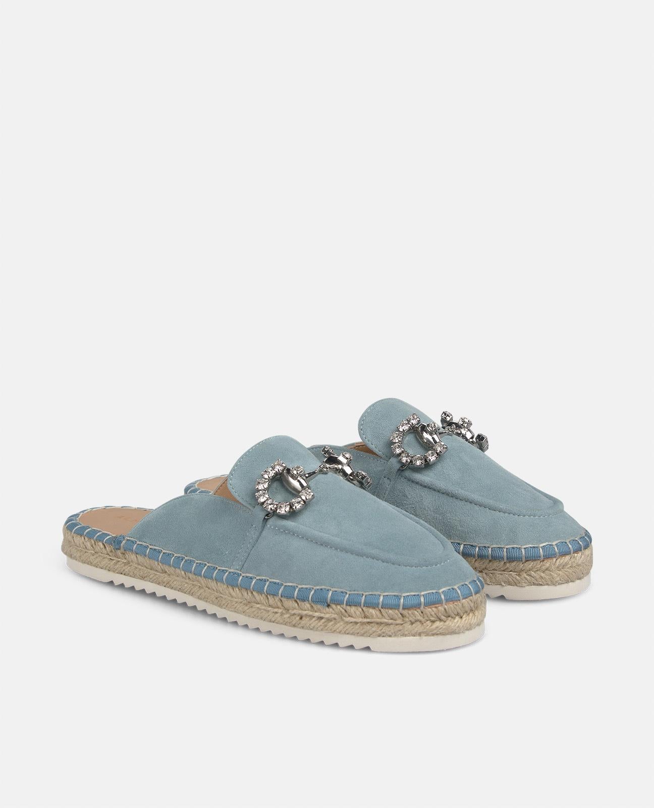 MULA PLANA COM ESTRIBO