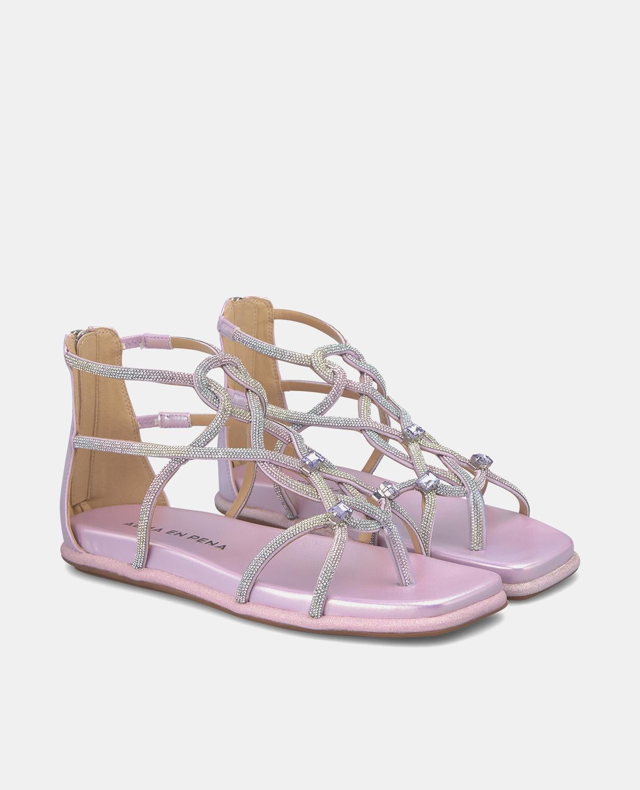 FLAT INTERLACED SANDAL