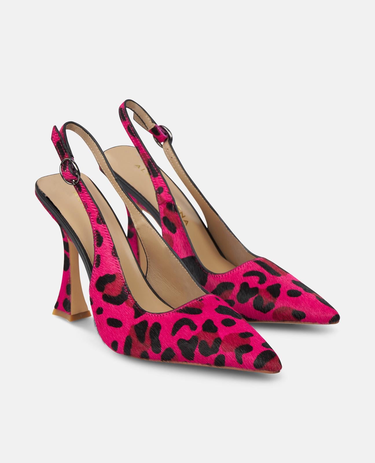 DESTALONADO CON TACÓN HEBILLA