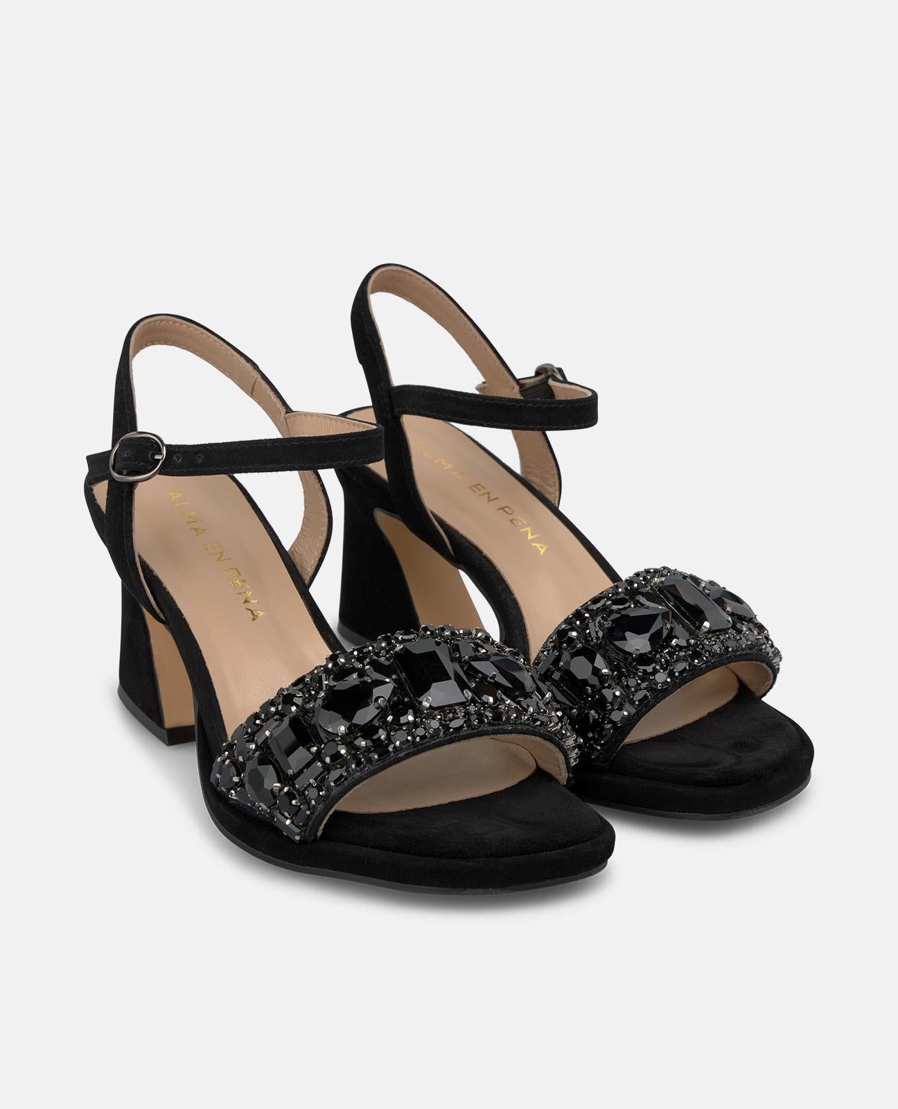 SANDALIA ALTA CON TIRA PEDRERIA