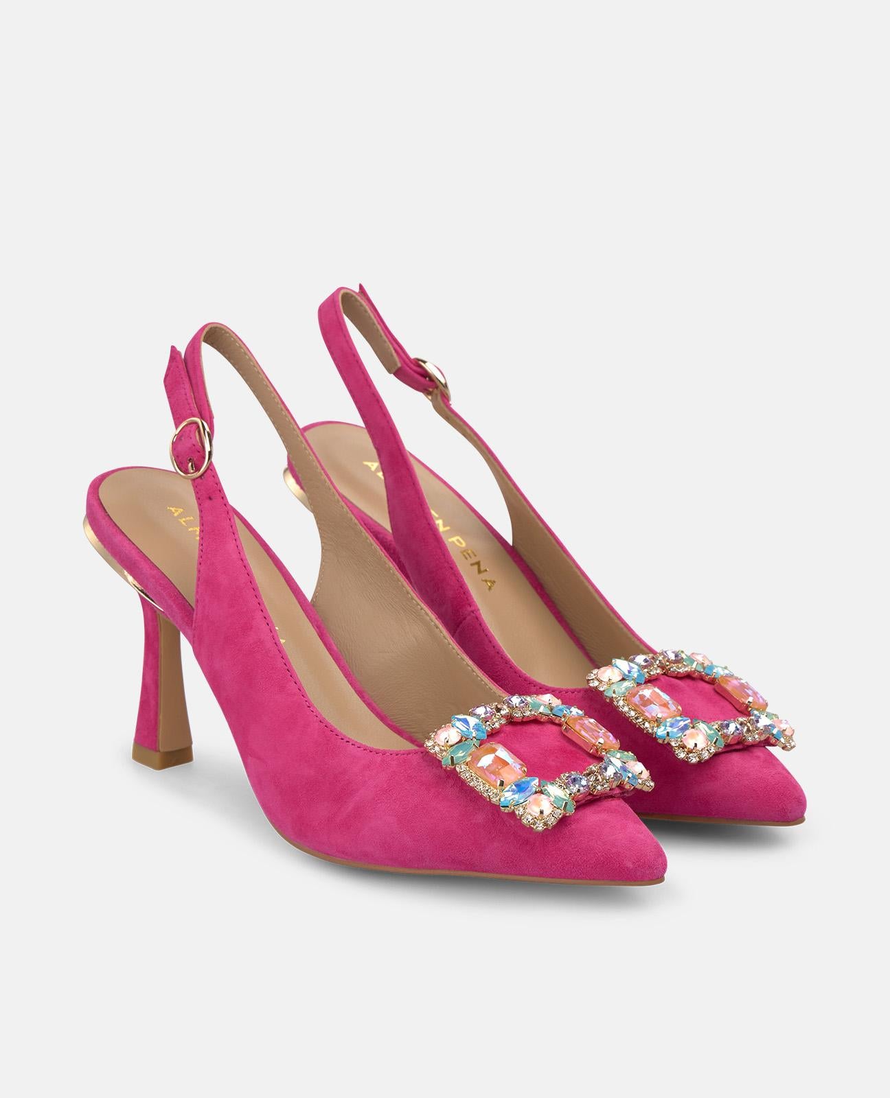 FLAT HEELED SHOE WITH MULTICOLORED STONE BUCKLE