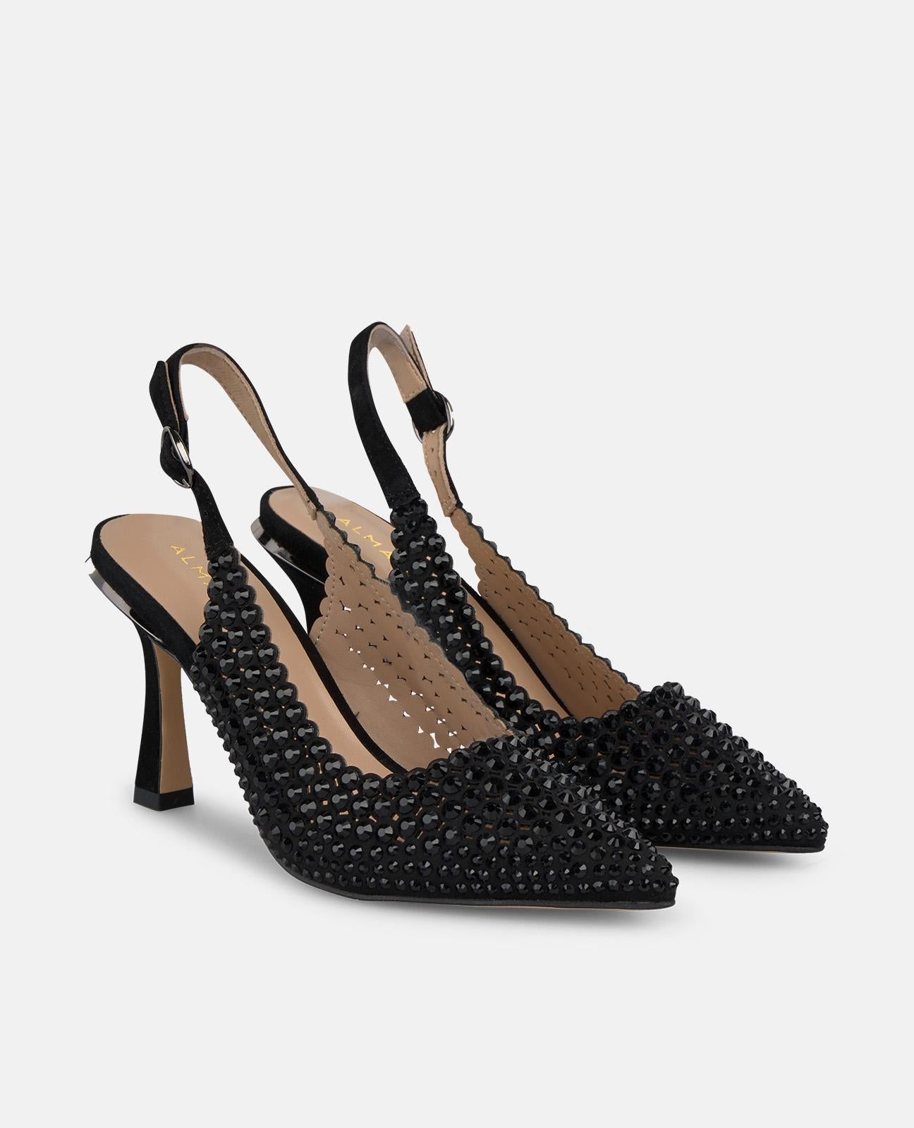 ZAPATO CON PEDRERÍA TACÓN