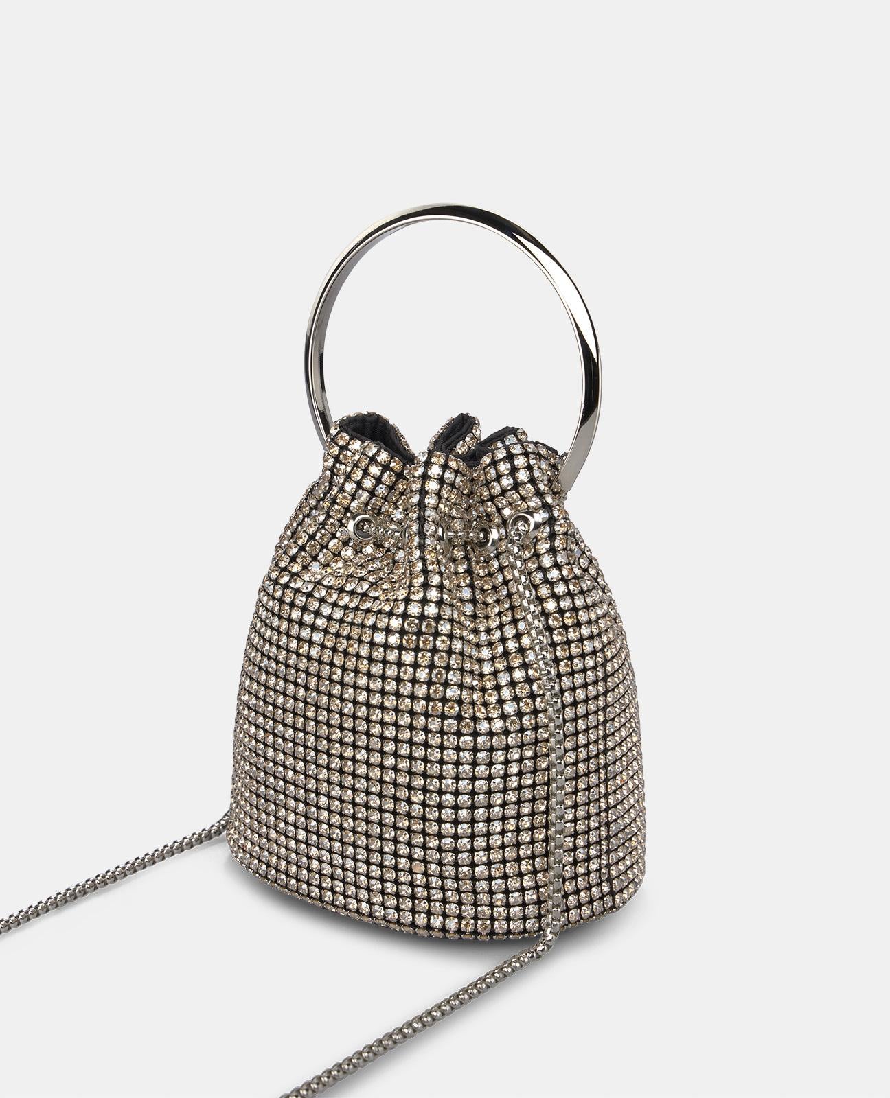 TASCHE MIT STRASSSTEINEN BESETZT