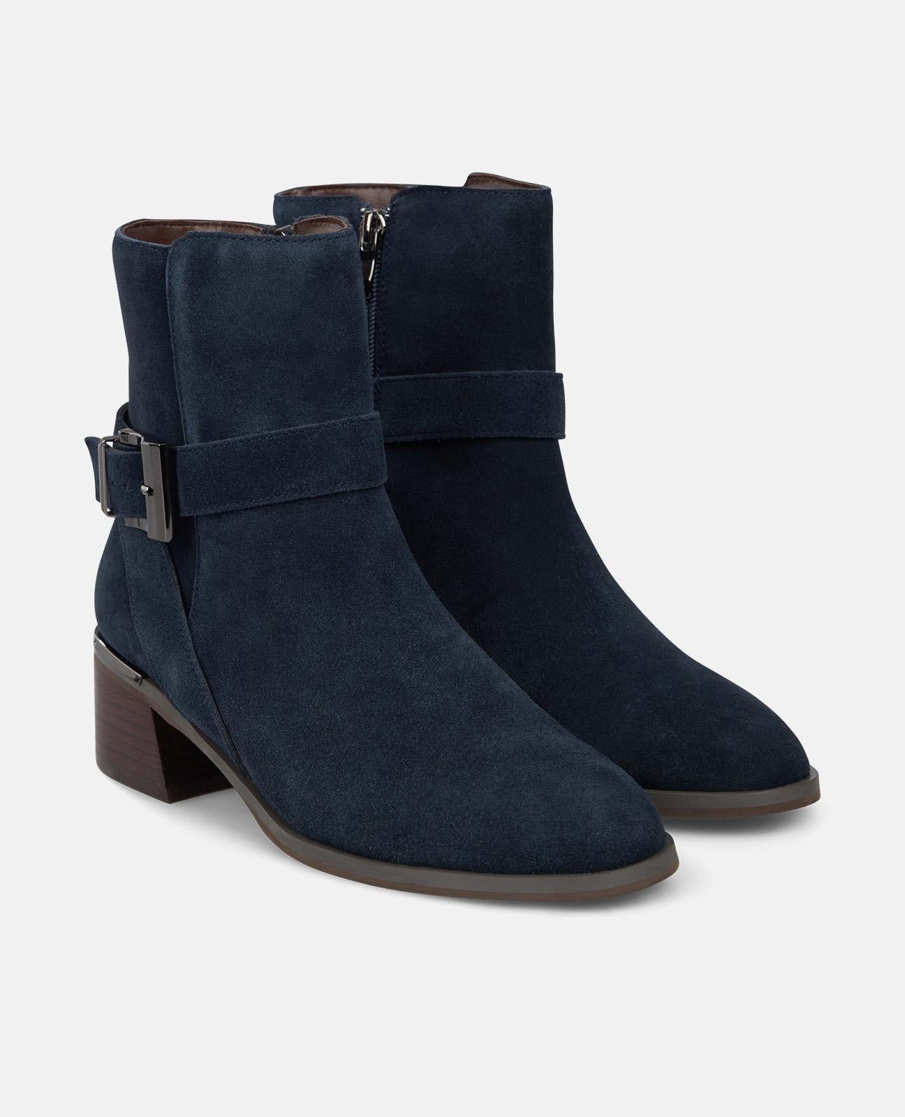 BOTÍN PLANO CON HEBILLA