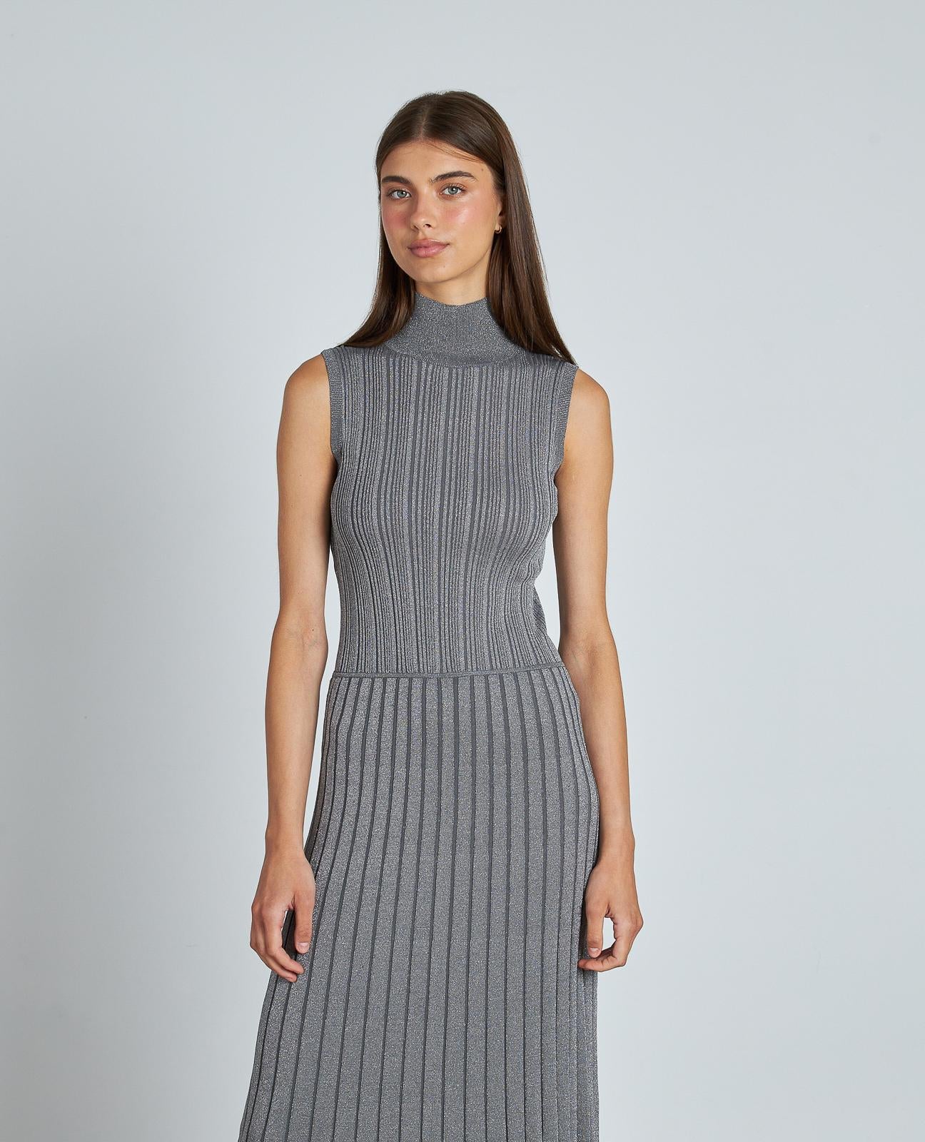 VESTIDO METALIZADO SIN MANGAS