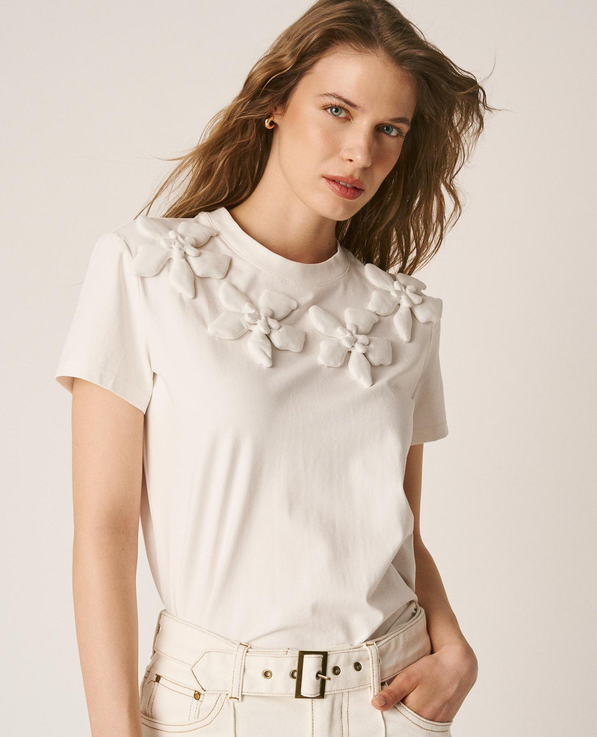CAMISETA FLORES