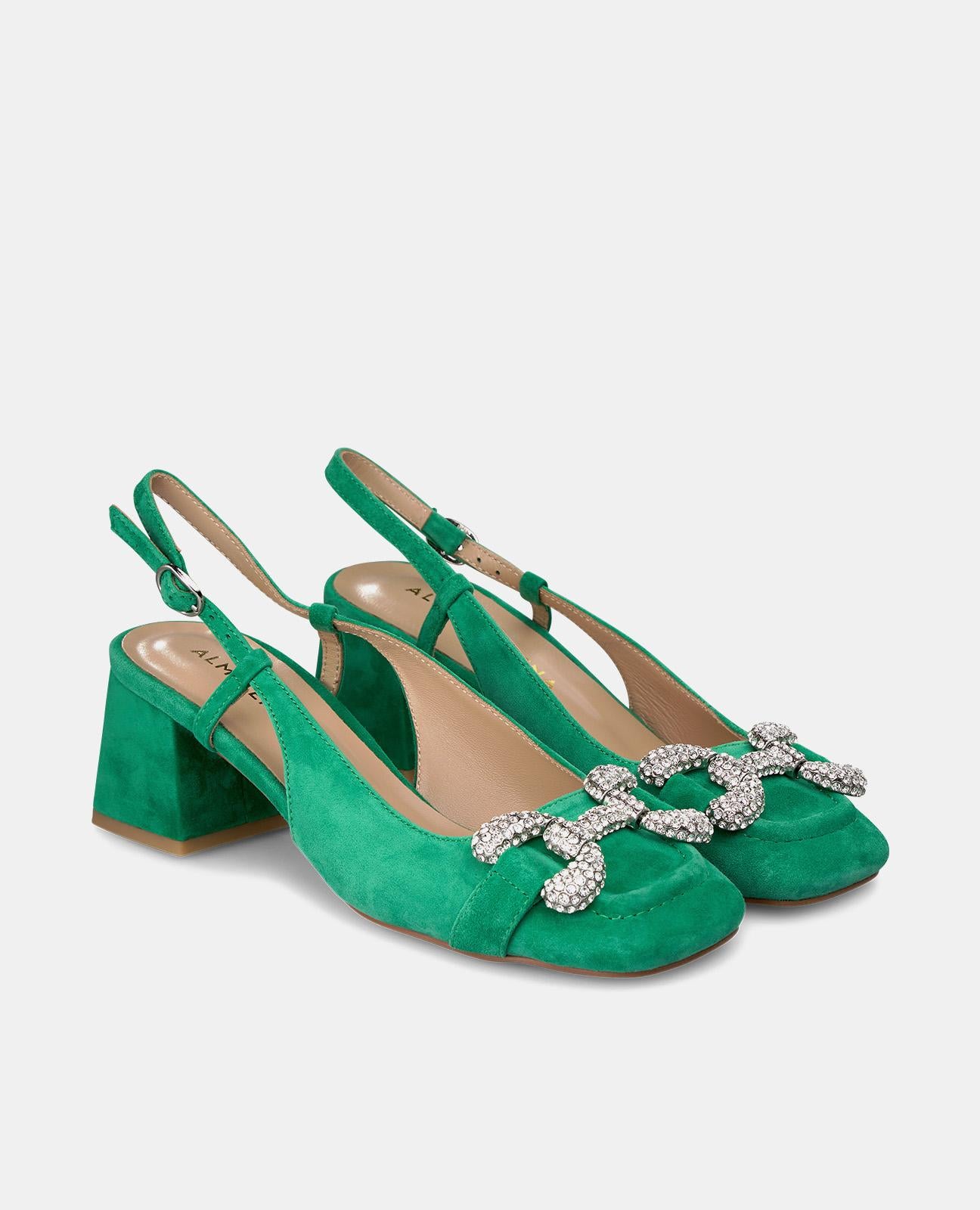 SQUARE HEEL BUCKLE SHOE