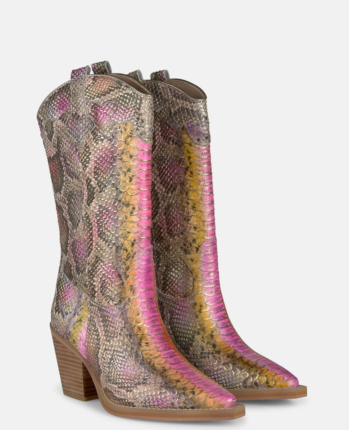 MEDIA BOTA CAMPERA