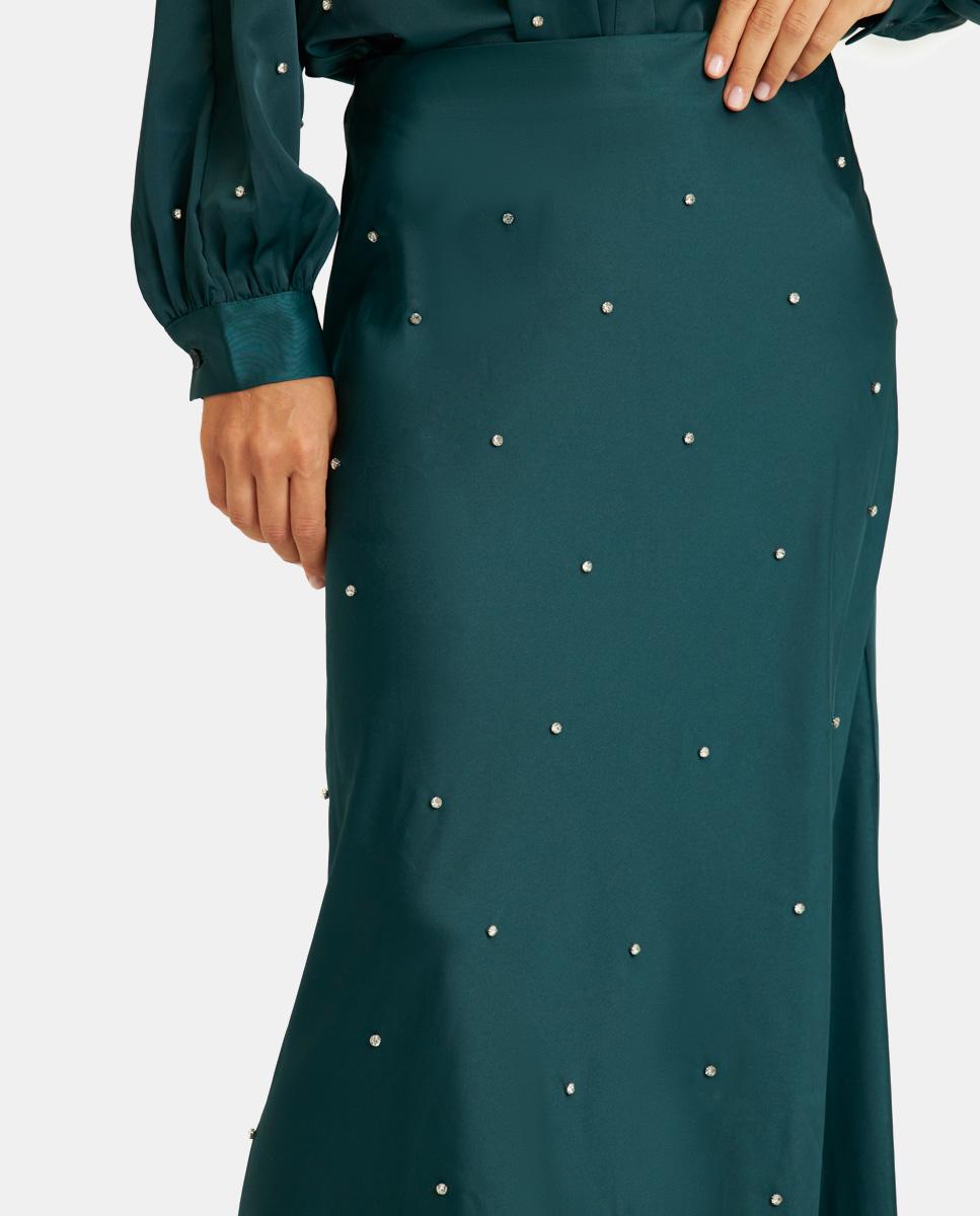 SAIA COMPRIDA DE CETIM COM BRILHANTES