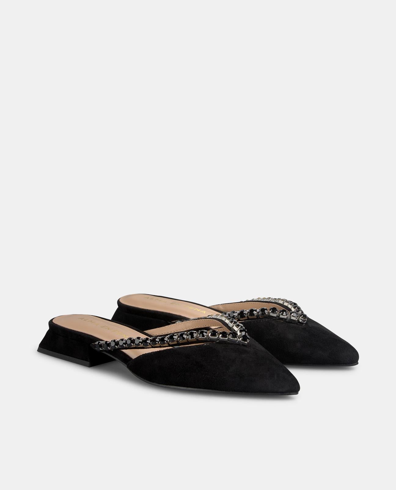 ZAPATO PLANO CON TIRAS