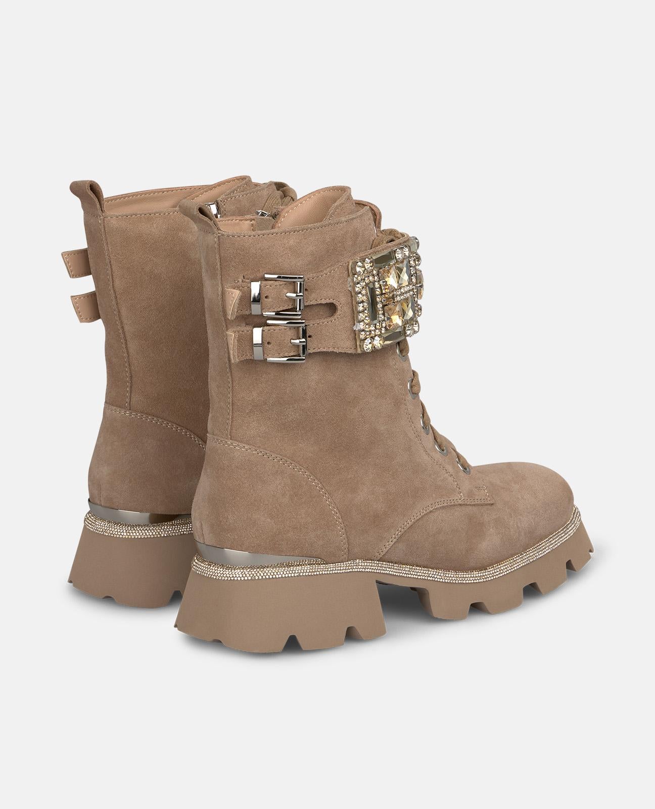 BOTÍN TRACK DETALLES JOYA