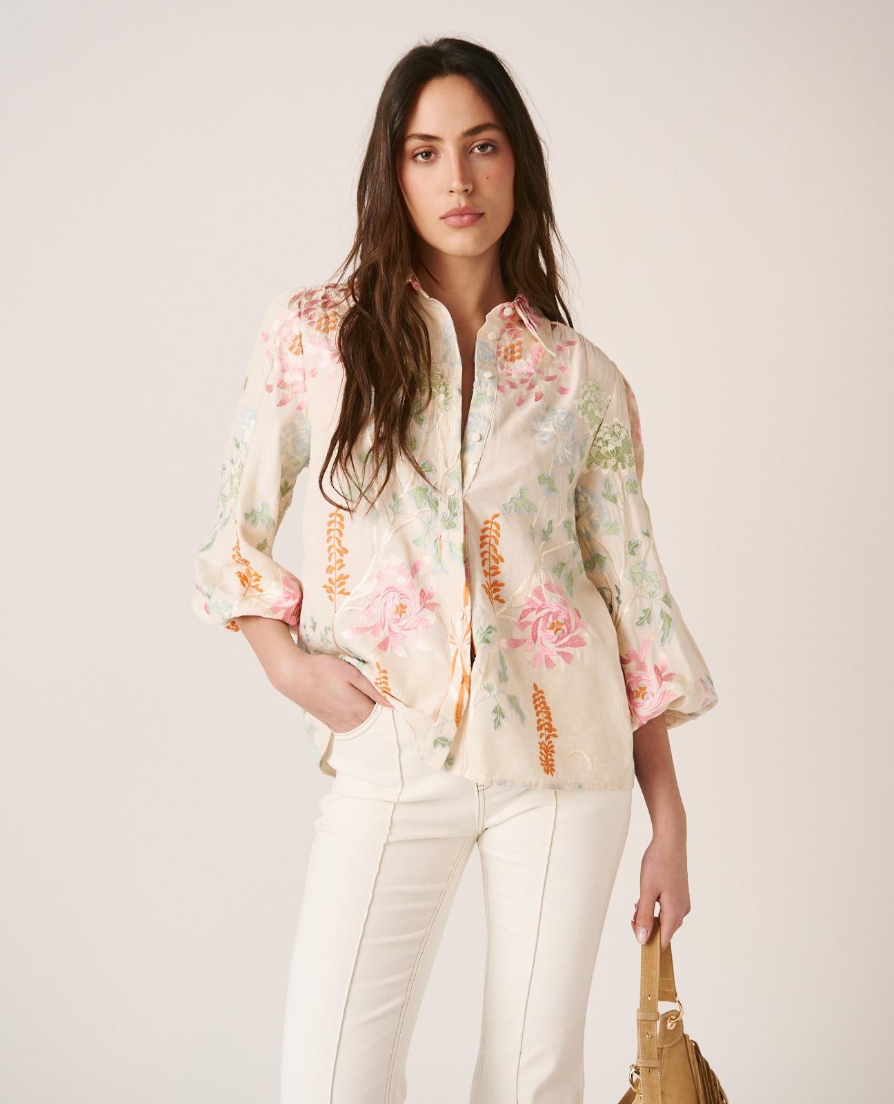 SHIRT EMBROIDERED FLOWERS