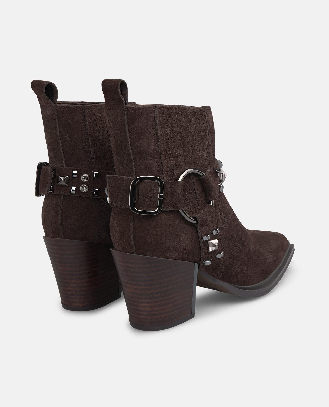 HEELED STUDDED BOOTIE