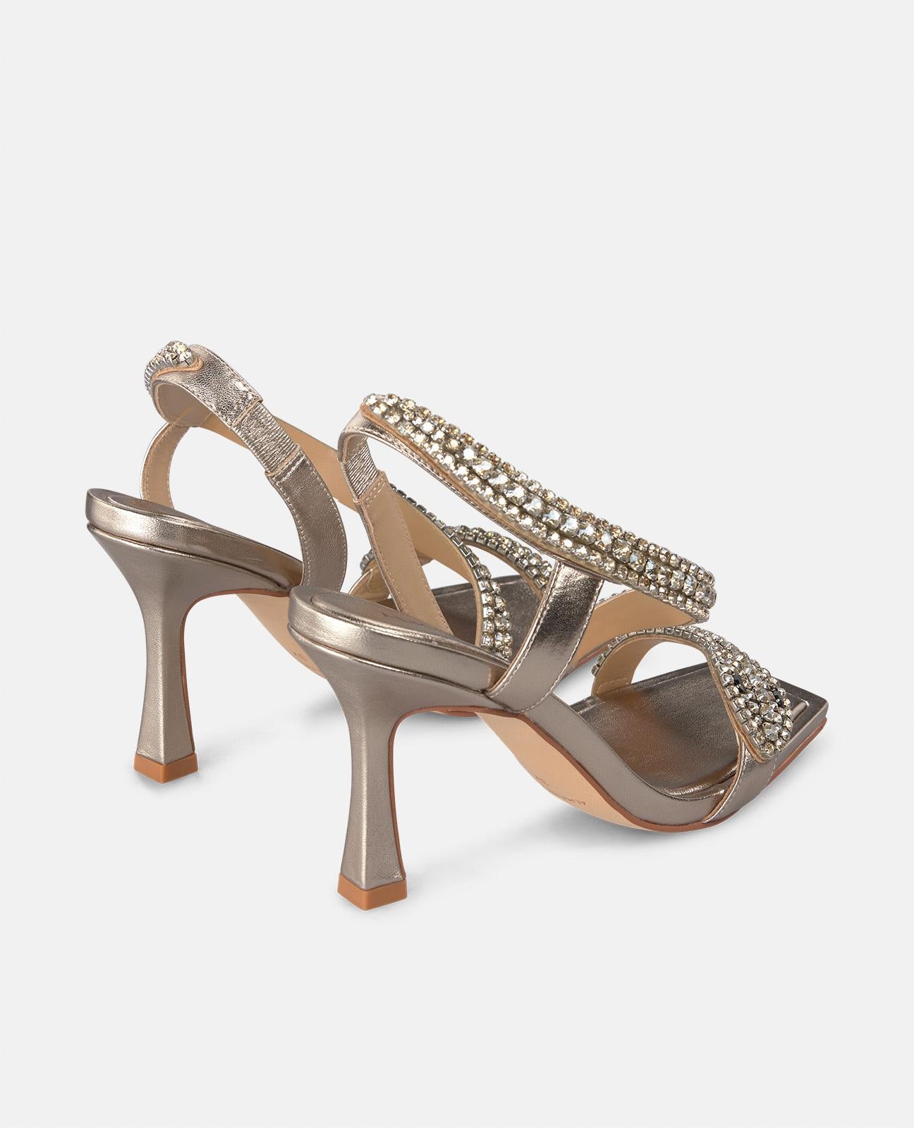 SANDALIA SERPIENTE CON TACÓN