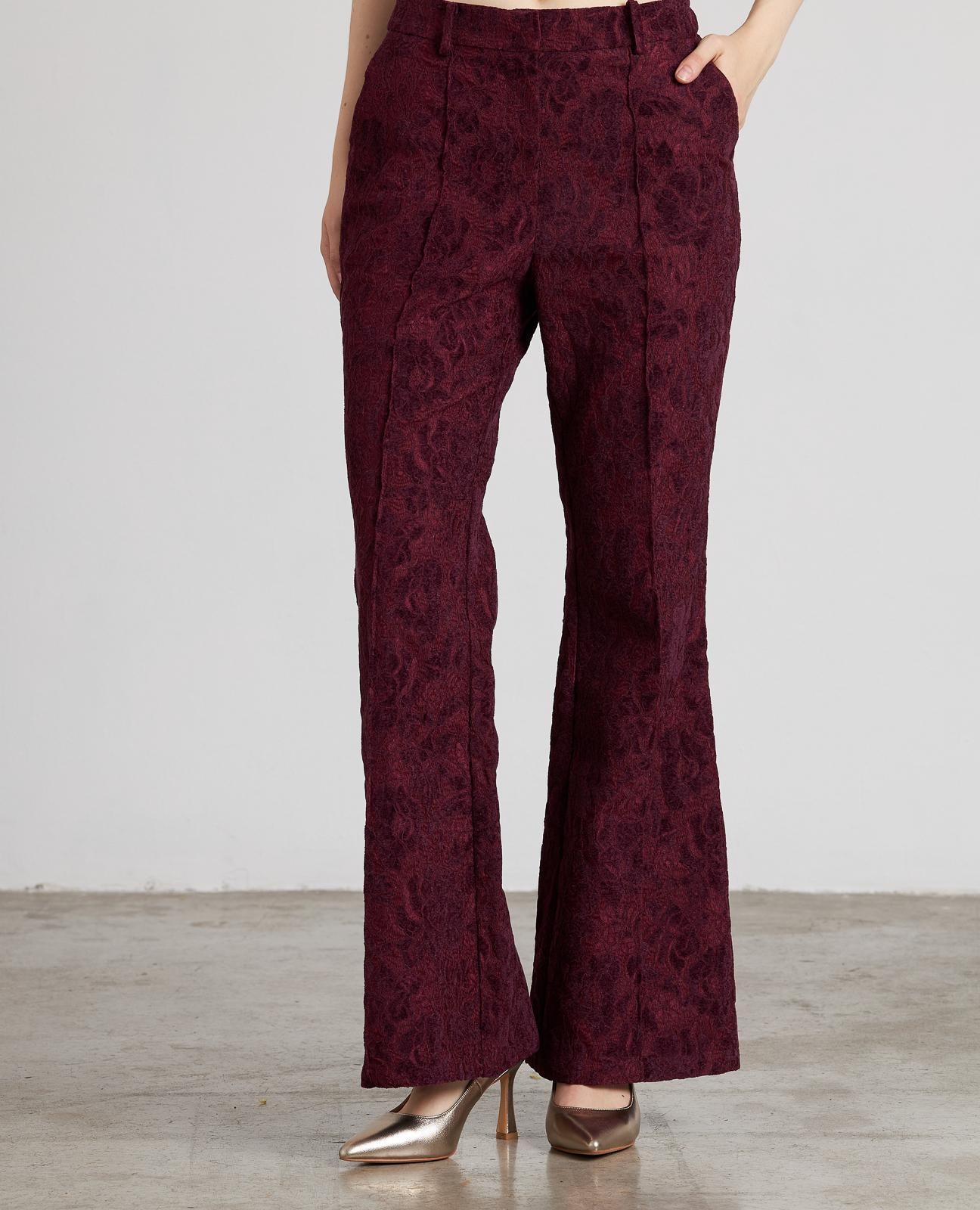 TEXTURED FLARE JEGGING