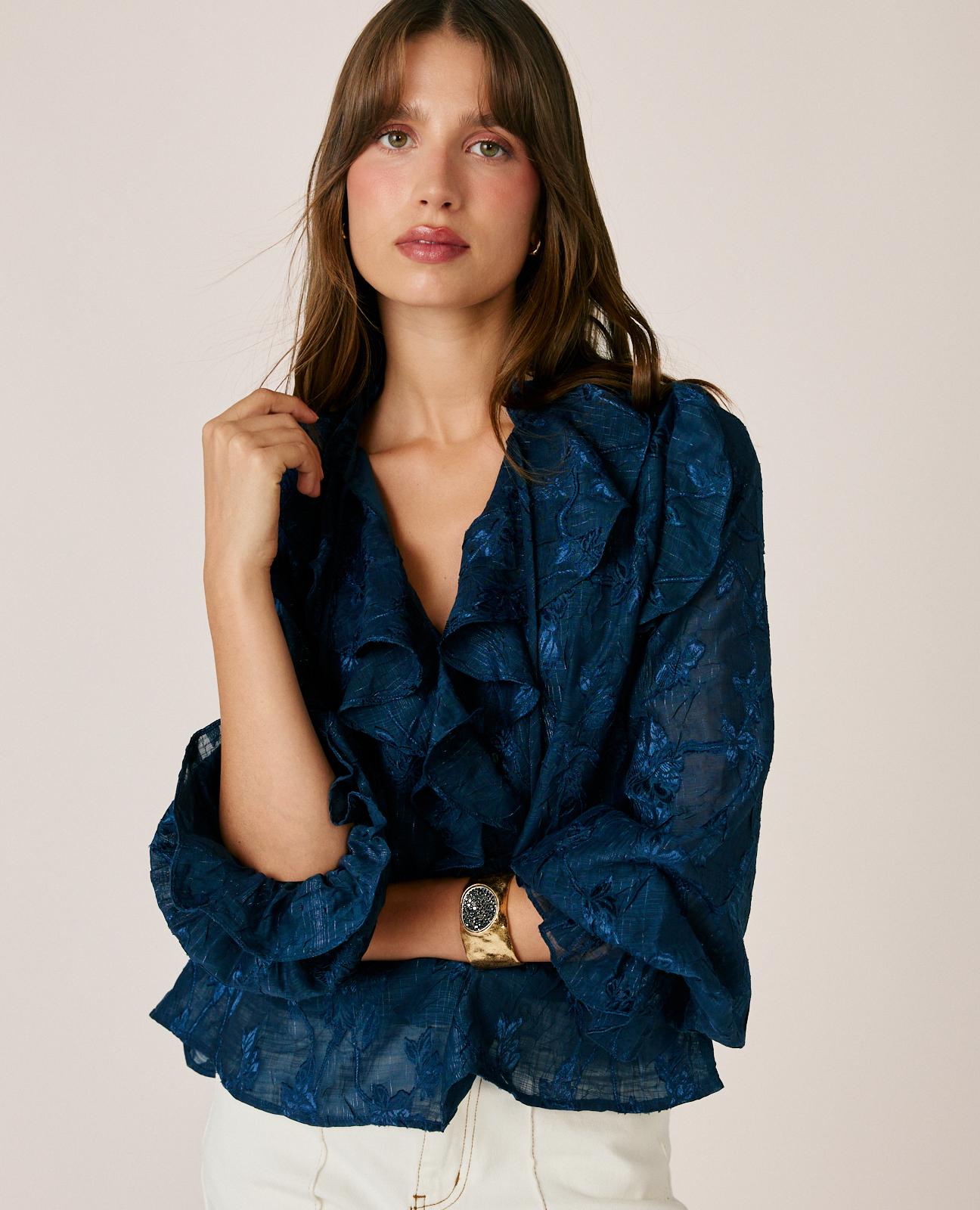 BLUSA JACQUARD BORDADOS FLORALES