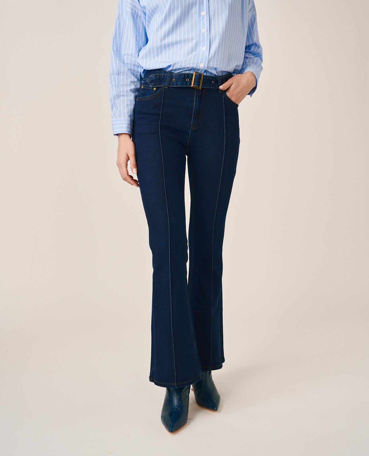 PANTALÓN VAQUERO ACAMPANADO