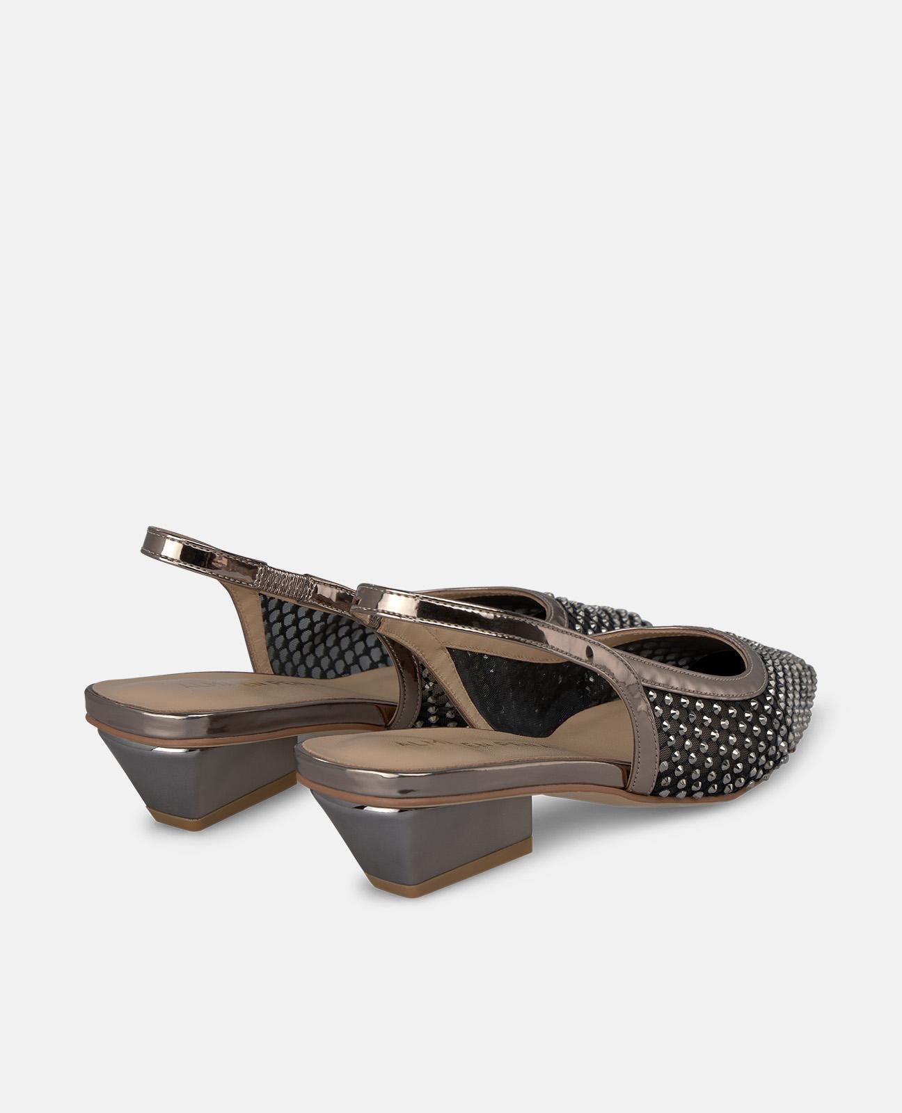 ZAPATO DESTALONADO DE MALLA