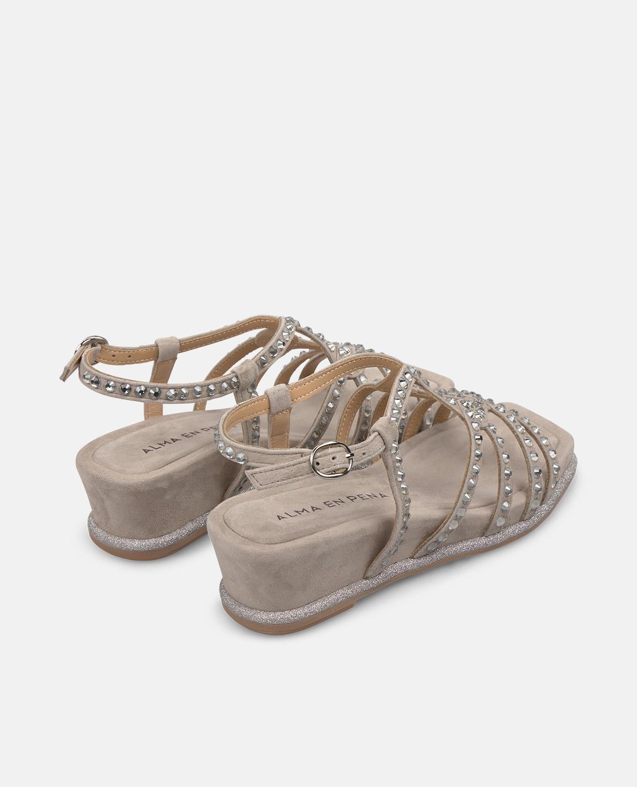 SANDALIA CUÑA MEDIA