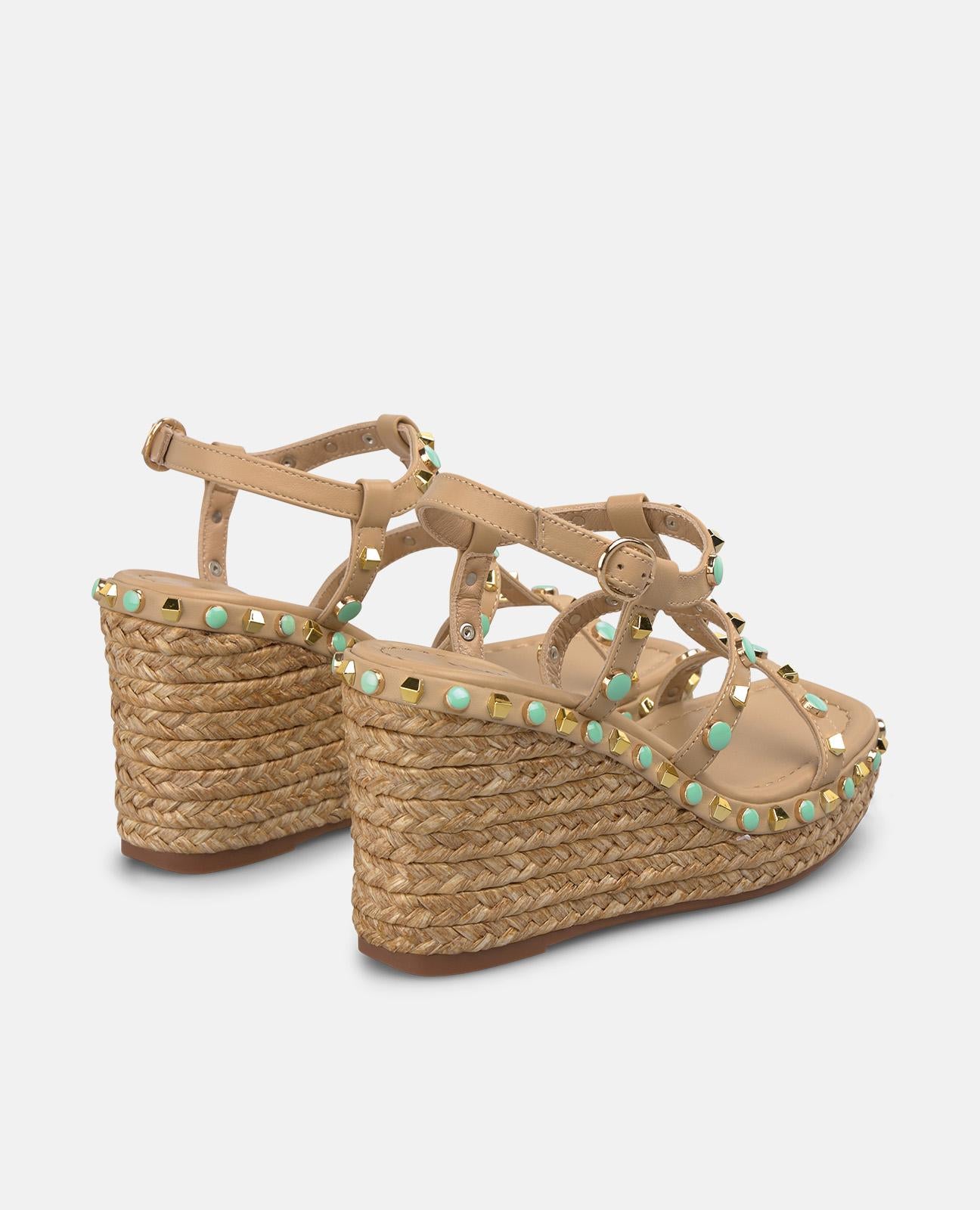 SANDALIA ESPARTO CUERPO EN TACHAS