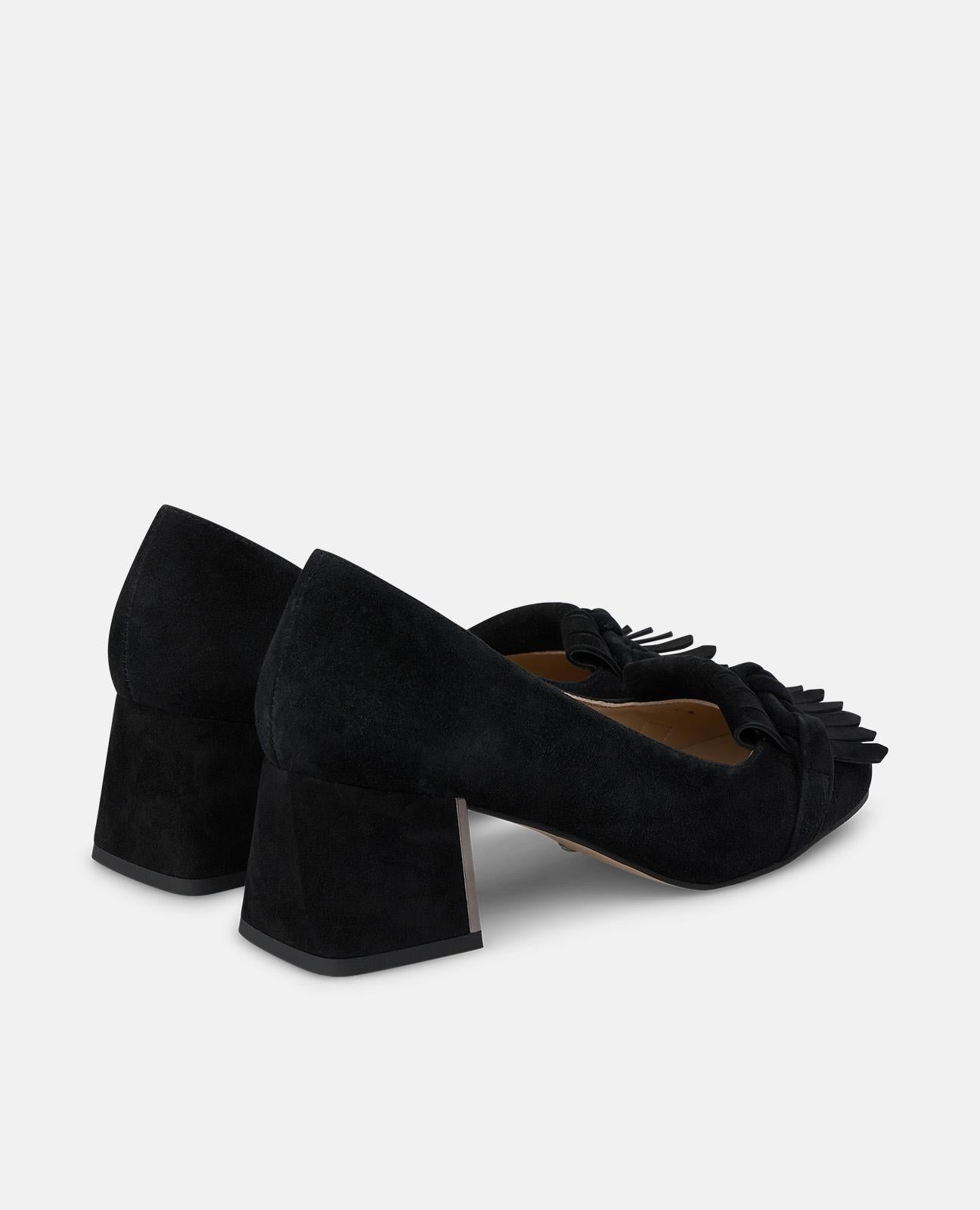 ZAPATO DE ANTE CON FLECOS