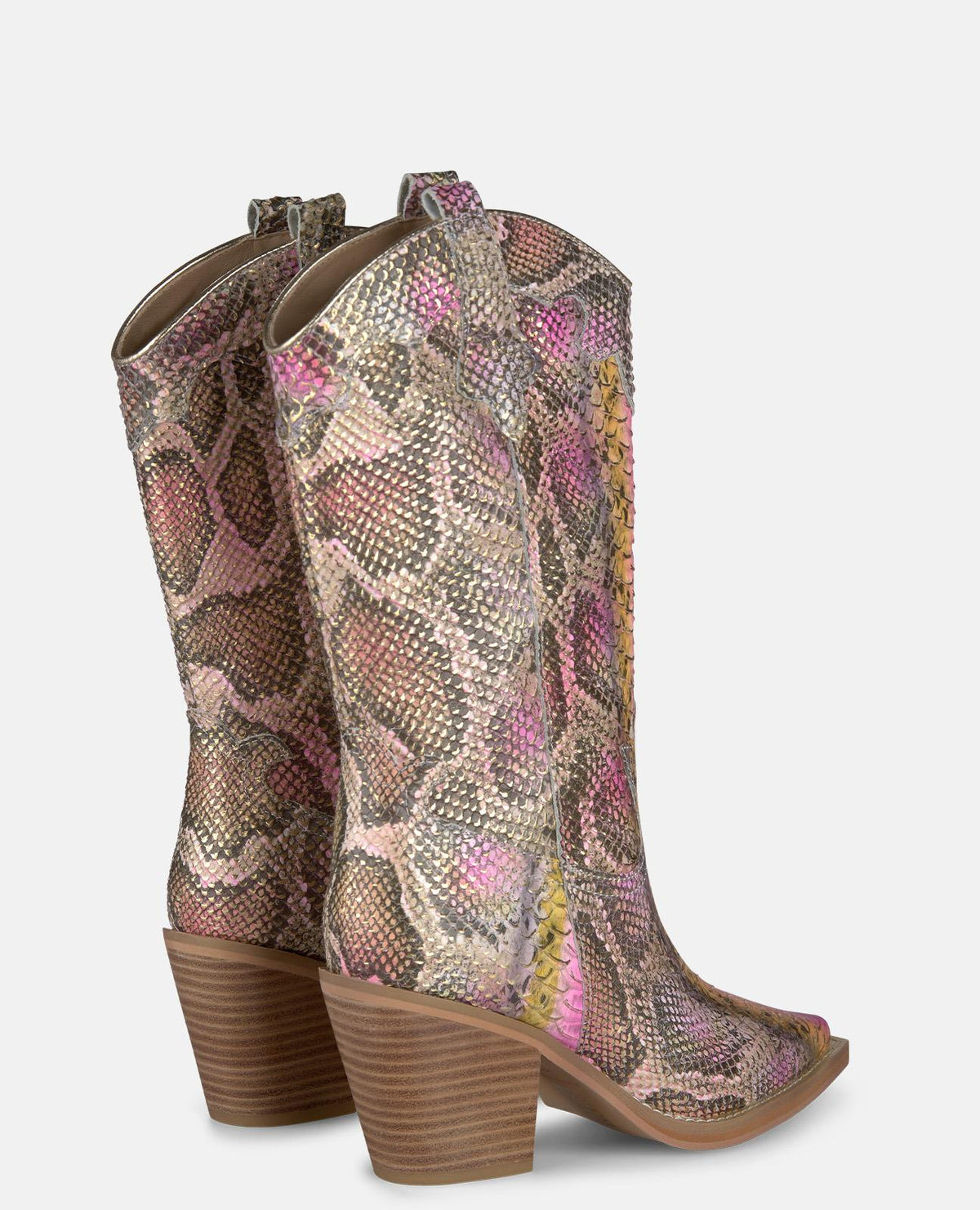 MEDIA BOTA CAMPERA