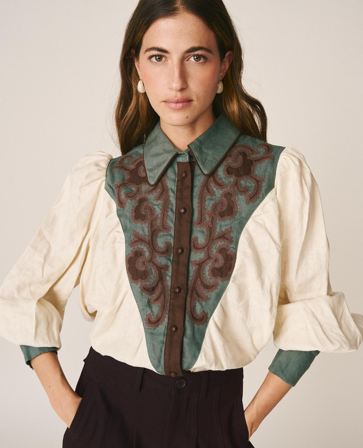 EMBROIDERED LINEN SHIRT