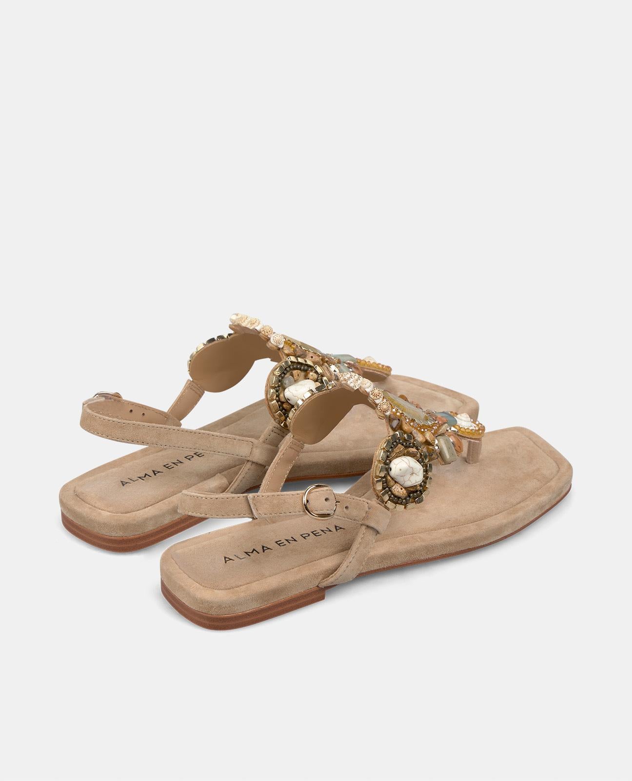 FLAT SANDAL